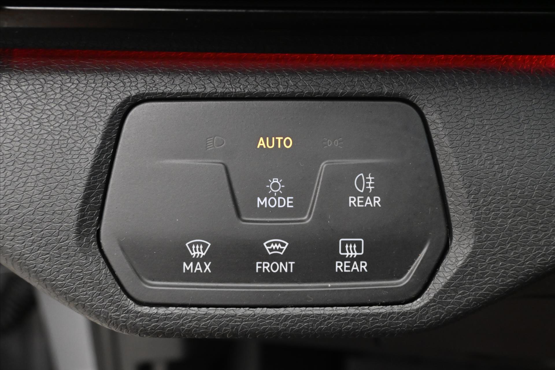 Main photo of the car Volkswagen Id.4 Pro Performance 150kW 77kWh Warranty up to 3 years (25)