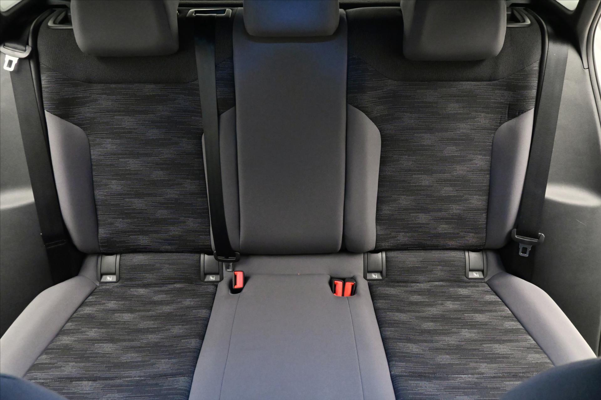 Main photo of the car Volkswagen Id.4 Pro Performance 150kW 77kWh Warranty up to 3 years (26)