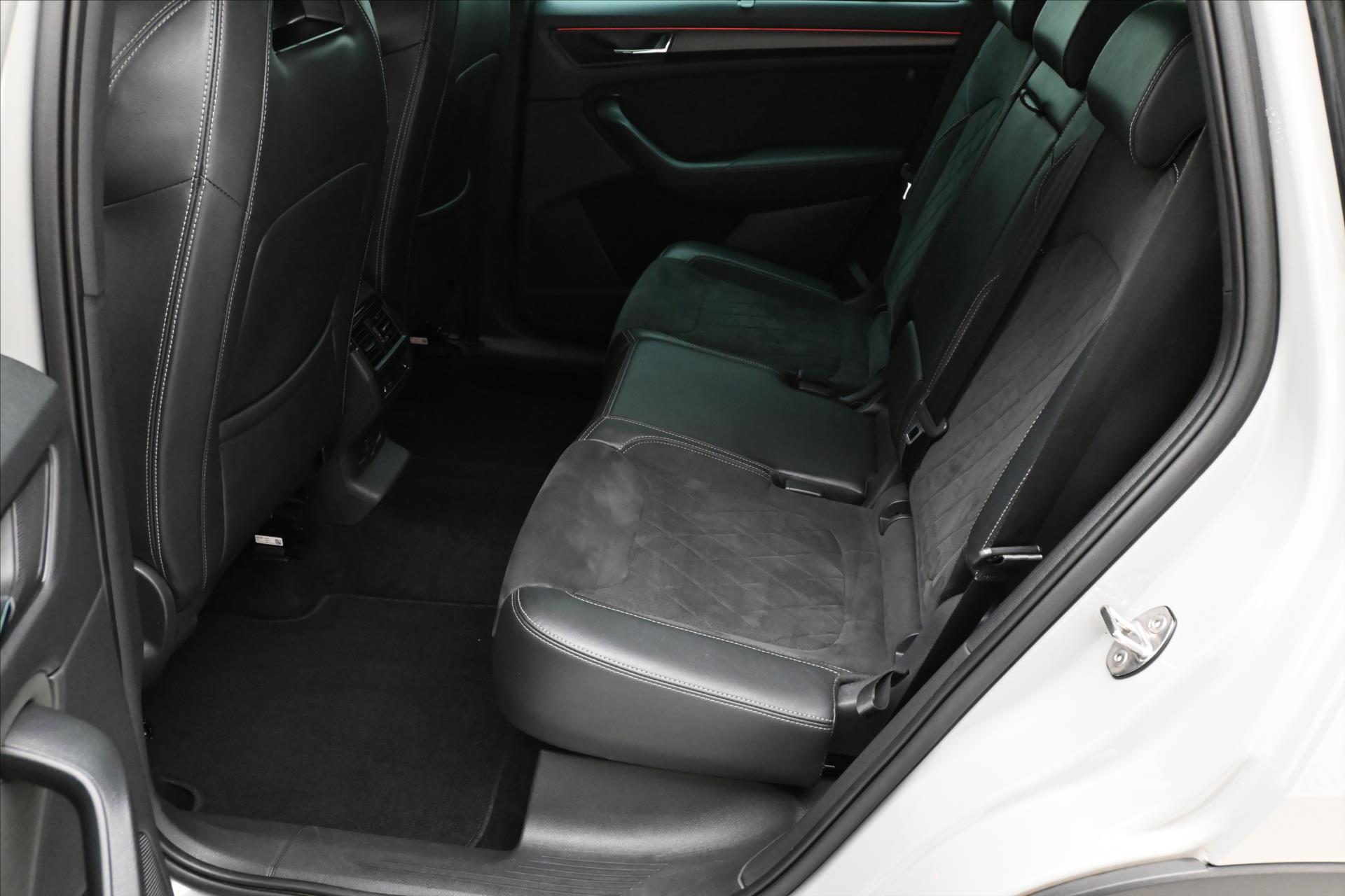 Main photo of the car Skoda Kodiaq 1,5 TSI 110kW SportLine DSG Záruka až 5 let (14)