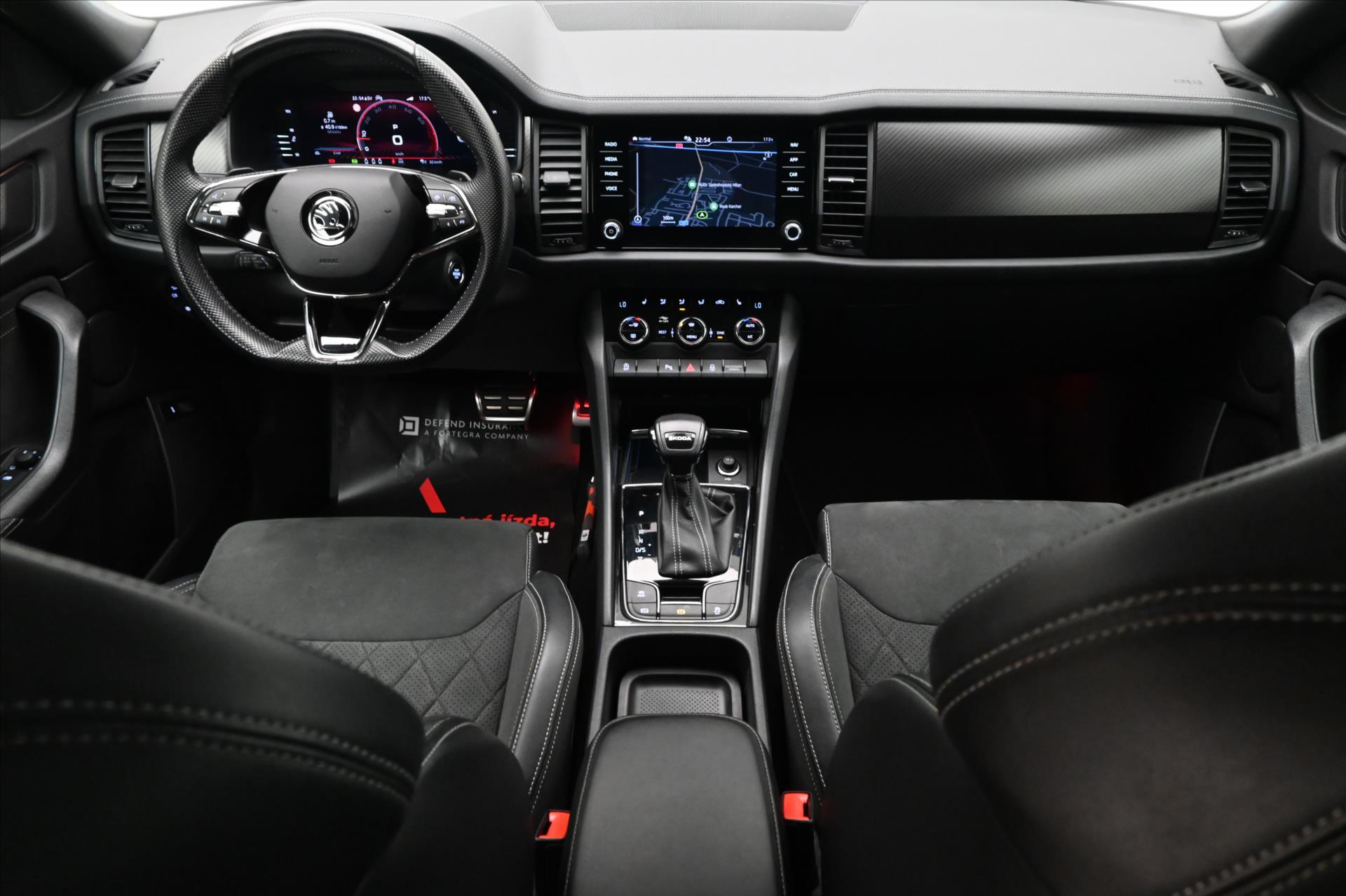 Main photo of the car Skoda Kodiaq 1,5 TSI 110kW SportLine DSG Záruka až 5 let (15)