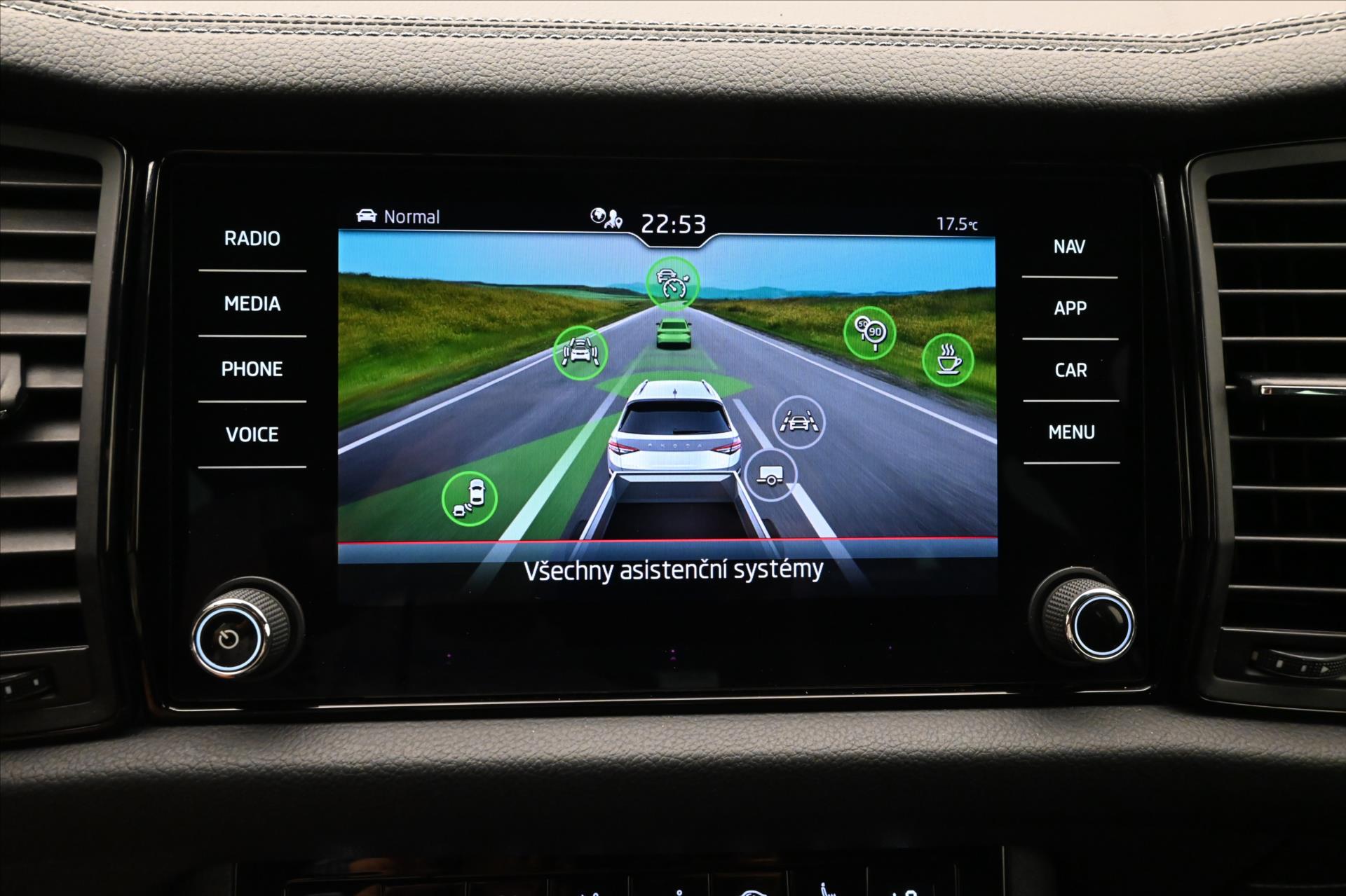 Main photo of the car Skoda Kodiaq 1,5 TSI 110kW SportLine DSG Záruka až 5 let (19)
