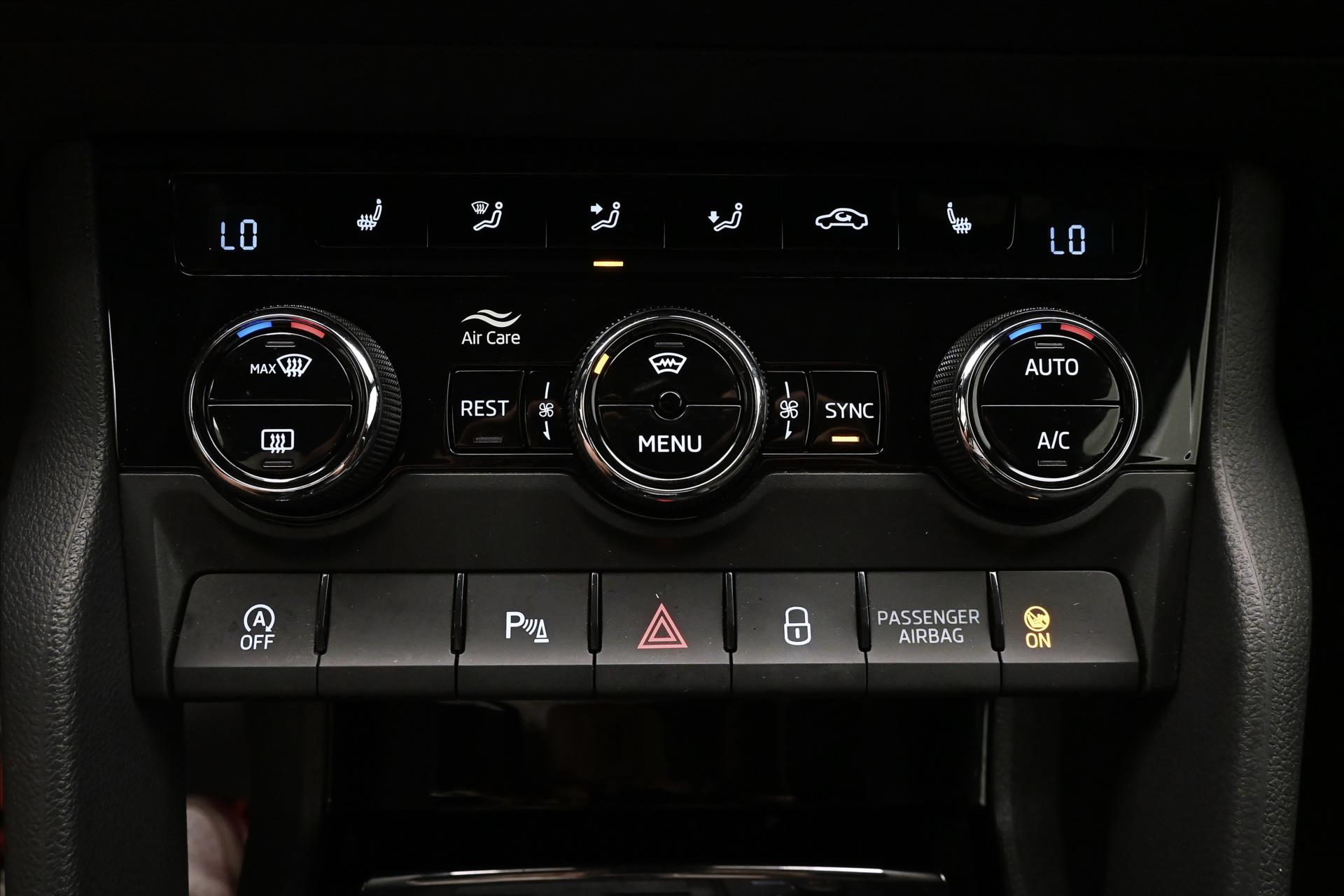 Main photo of the car Skoda Kodiaq 1,5 TSI 110kW SportLine DSG Záruka až 5 let (21)