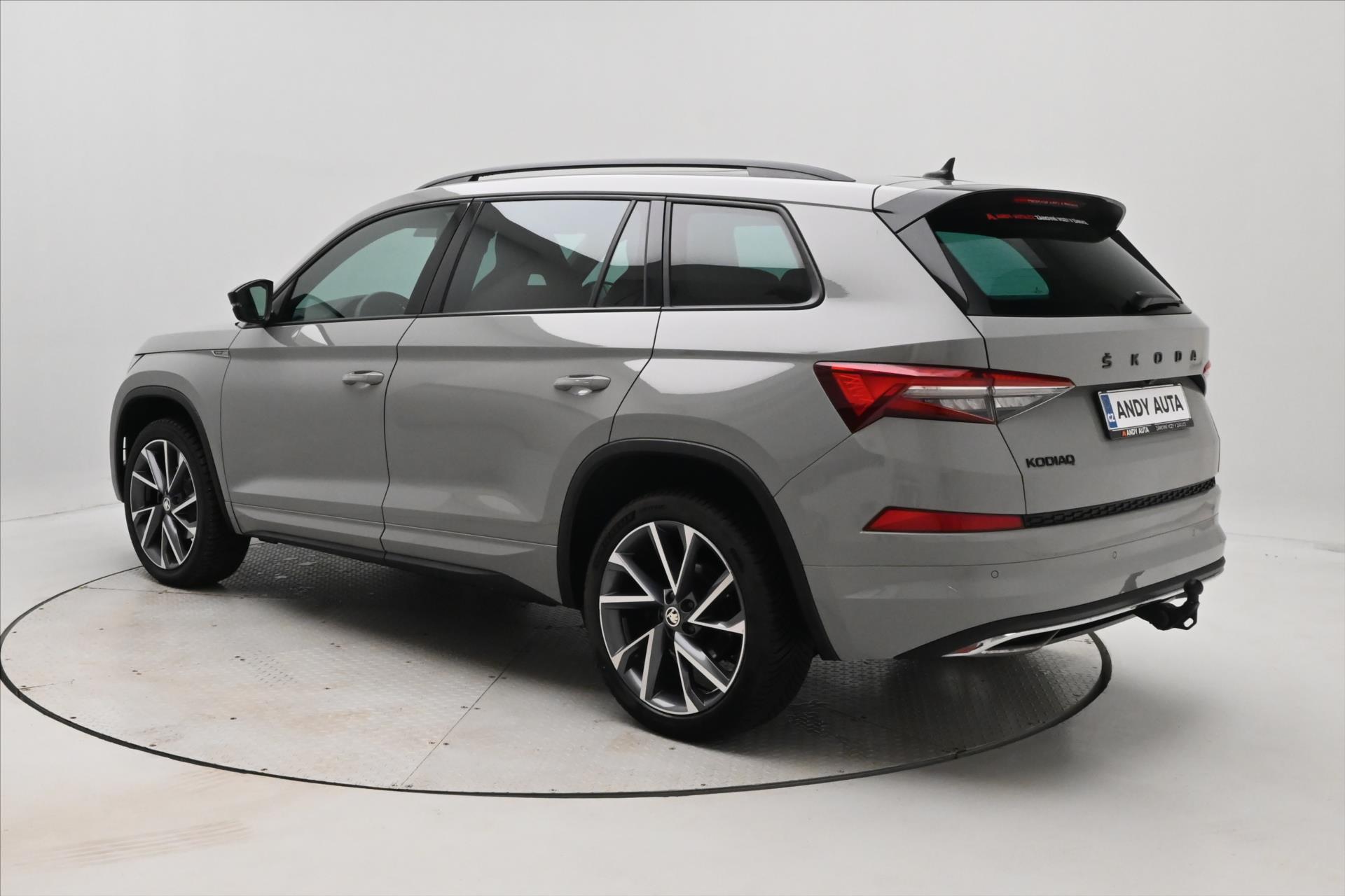 Main photo of the car Skoda Kodiaq 1,5 TSI 110kW SportLine DSG Záruka až 5 let (7)