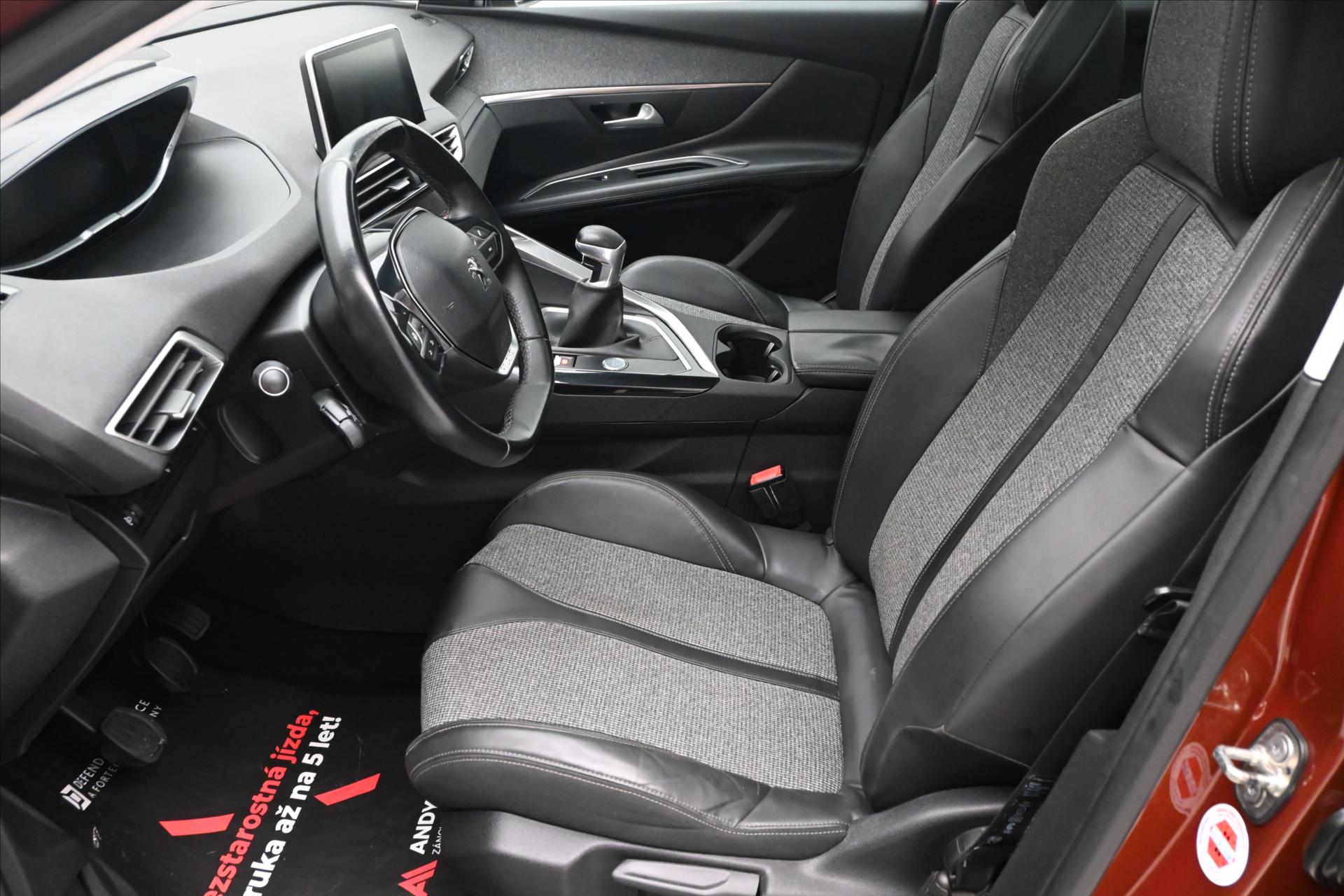 Hlavní fotografie vozu Peugeot 3008 1,6 HDI 88kW Allure Panorama Záruka až 5 let (13)