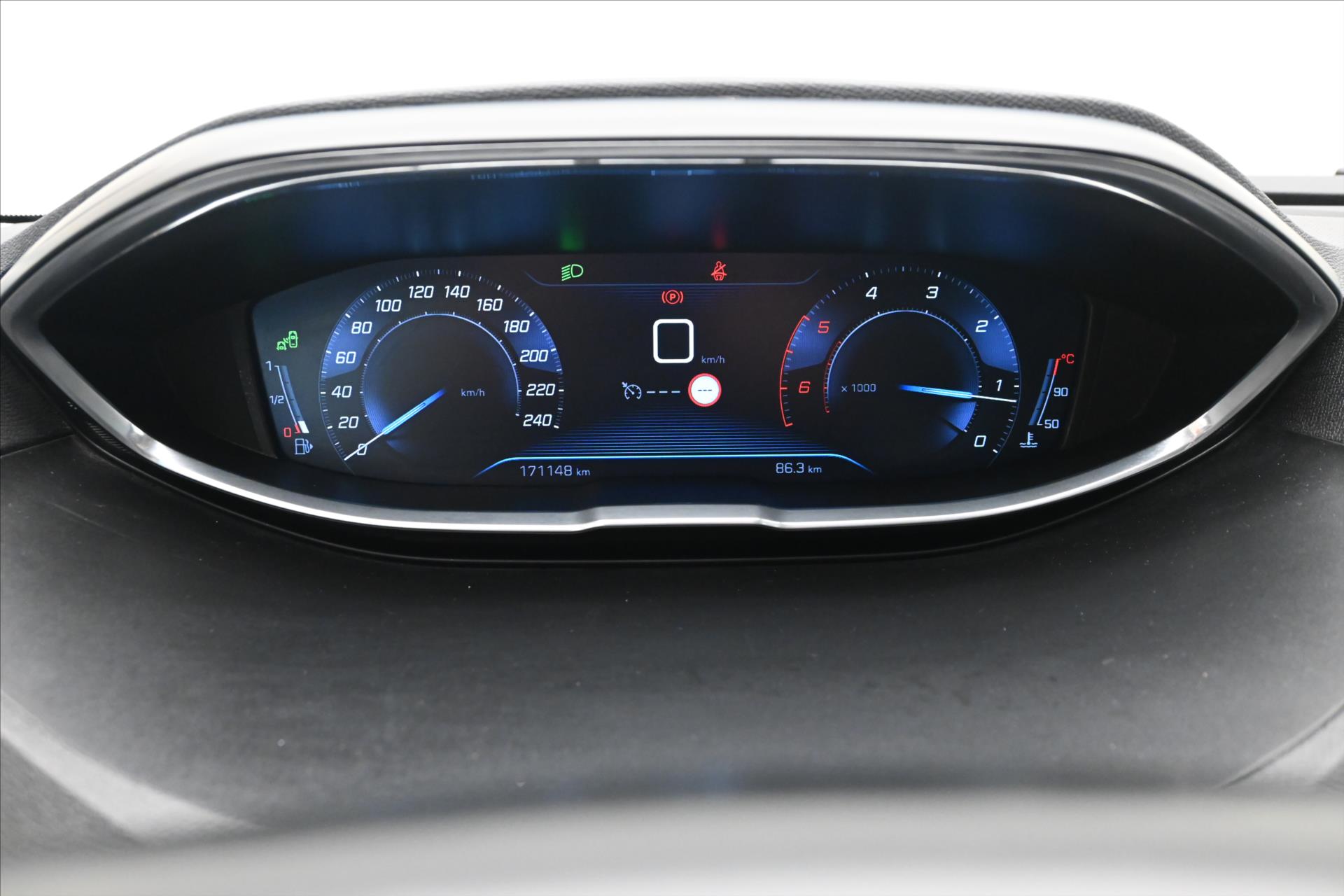 Hlavní fotografie vozu Peugeot 3008 1,6 HDI 88kW Allure Panorama Záruka až 5 let (16)