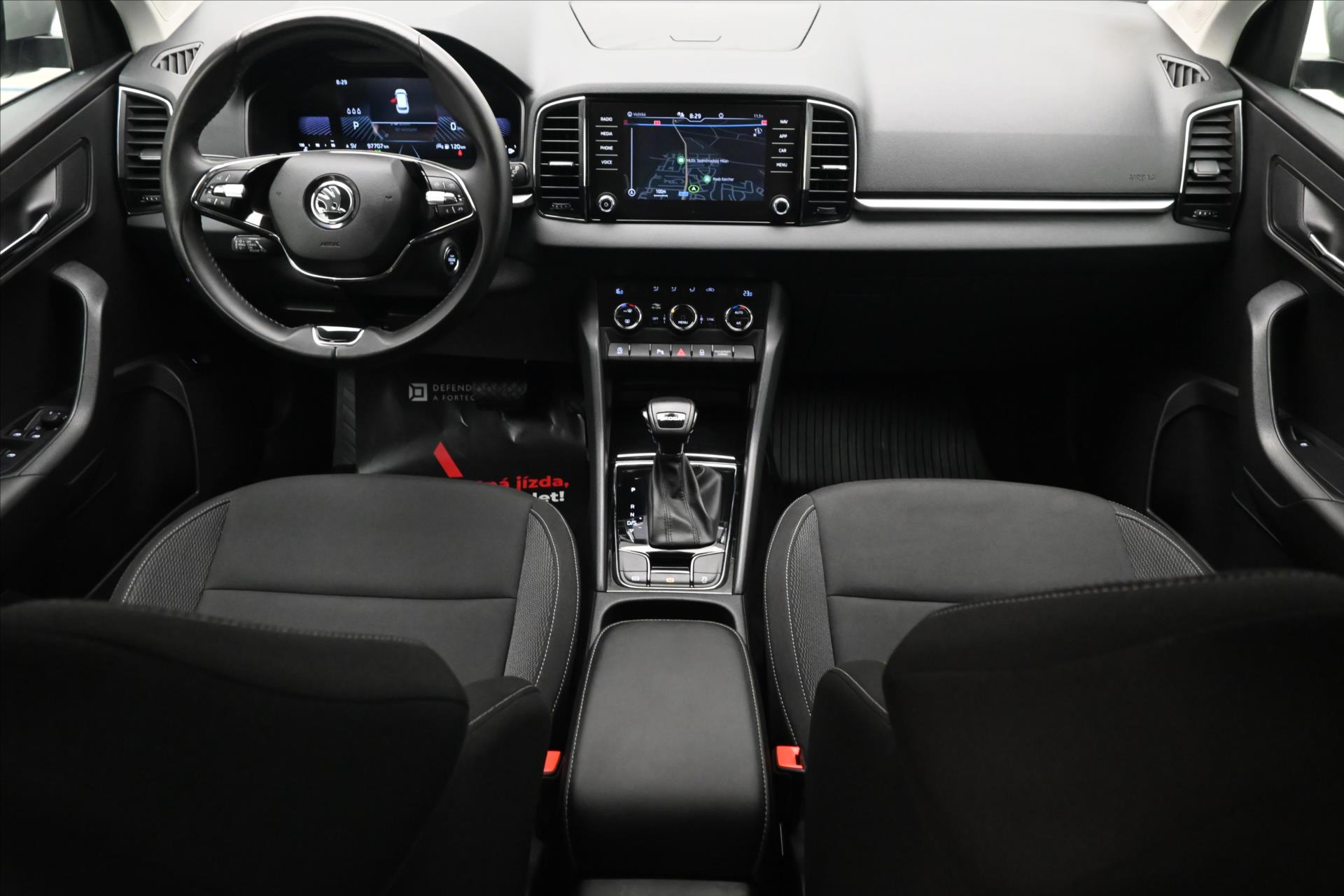 Hlavní fotografie vozu Škoda Karoq 2,0 TDI 85 kW DSG TAŽNÉ Záruka až 5 let (16)