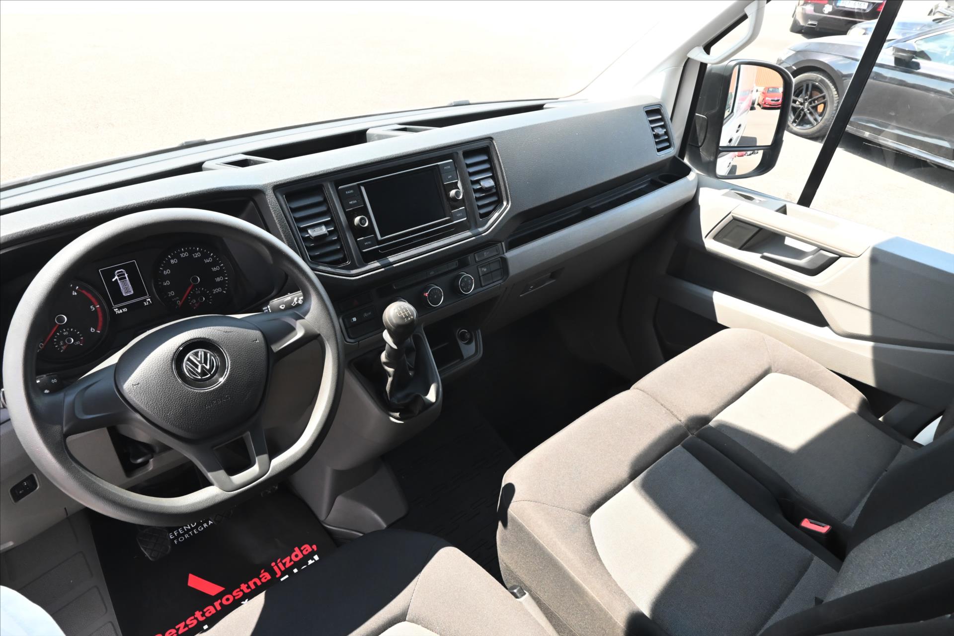 Main photo of the car Volkswagen Crafter 2.0 TDI 103 kW L2H2 Cruise control Towing Warranty up to 5 years (15)