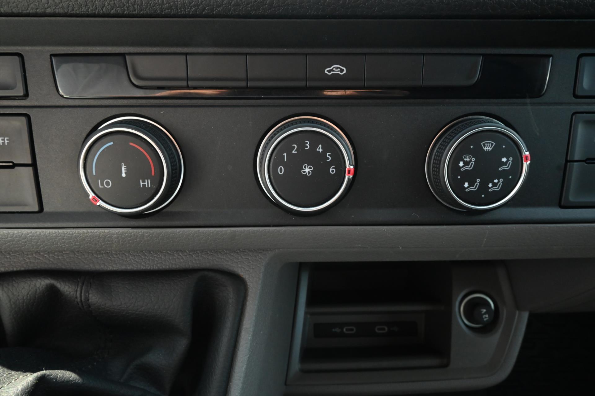 Main photo of the car Volkswagen Crafter 2.0 TDI 103 kW L2H2 Cruise control Towing Warranty up to 5 years (20)