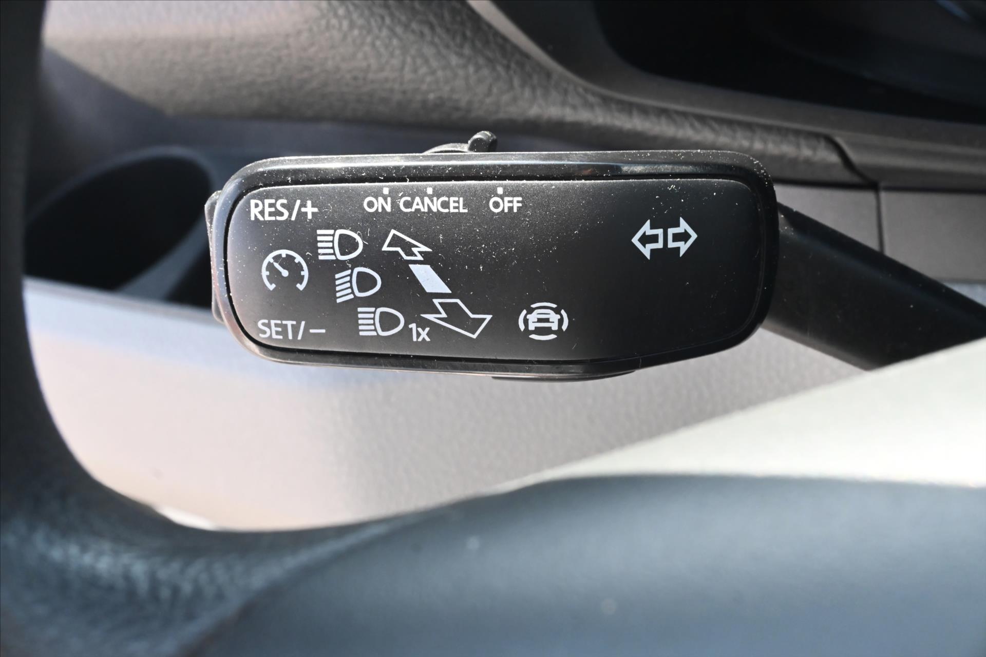 Main photo of the car Volkswagen Crafter 2.0 TDI 103 kW L2H2 Cruise control Towing Warranty up to 5 years (22)