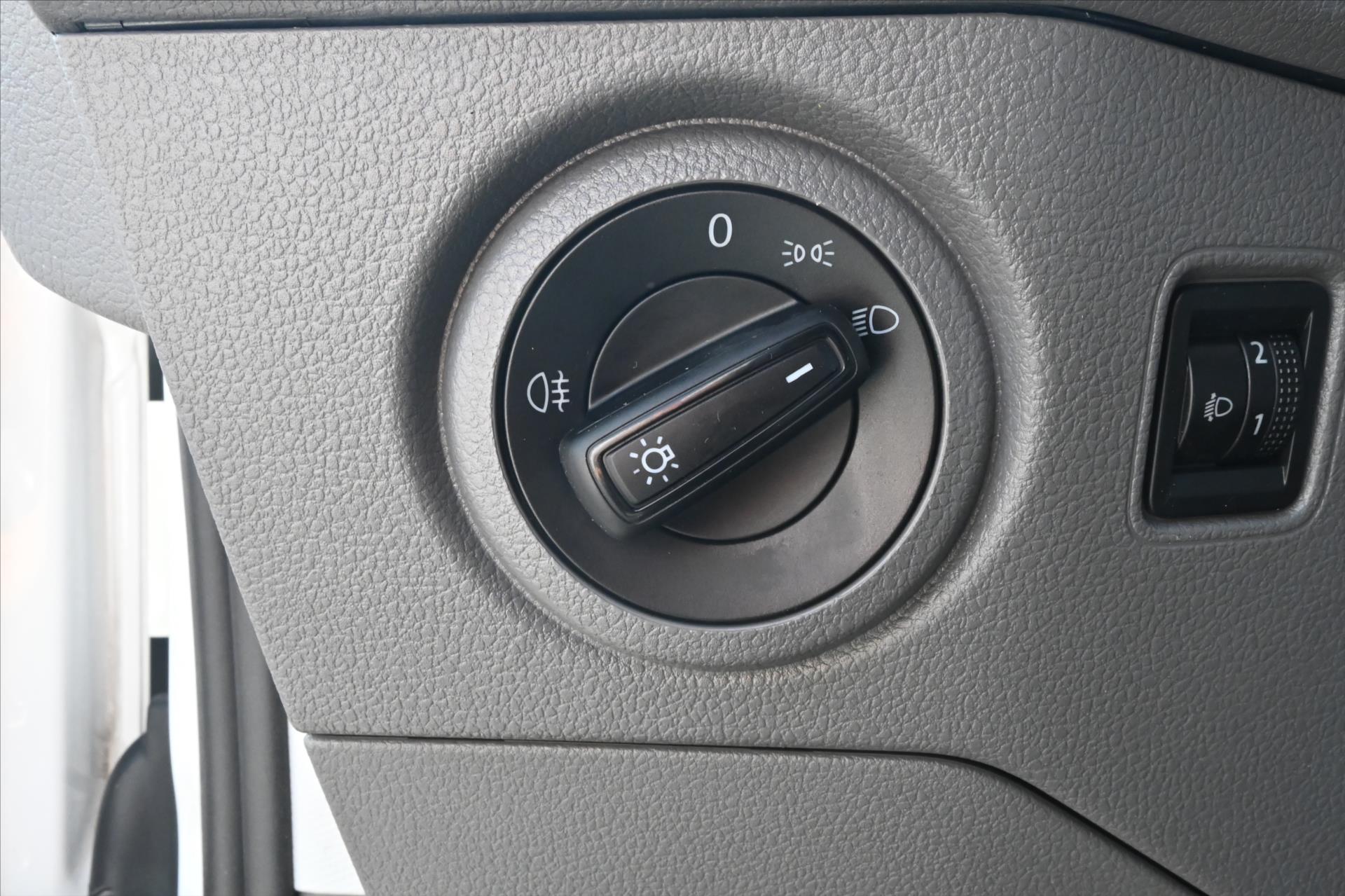Main photo of the car Volkswagen Crafter 2.0 TDI 103 kW L2H2 Cruise control Towing Warranty up to 5 years (25)