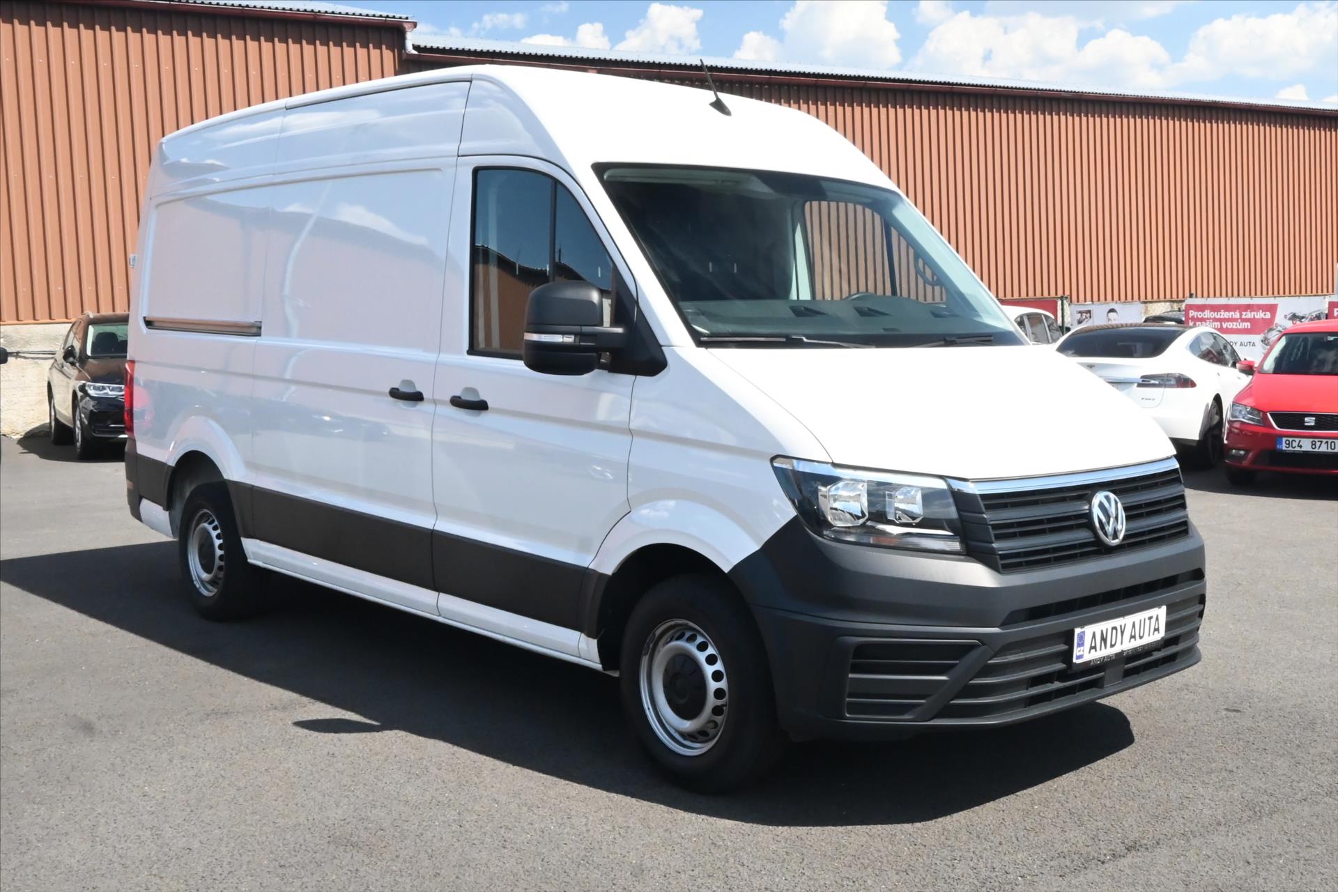Main photo of the car Volkswagen Crafter 2.0 TDI 103 kW L2H2 Cruise control Towing Warranty up to 5 years (3)