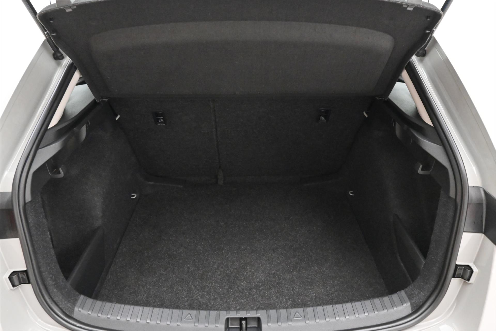 Main photo of the car Skoda Scala 1.0 TSI 81 kW DSG Ambition Warranty up to 5 years (10)