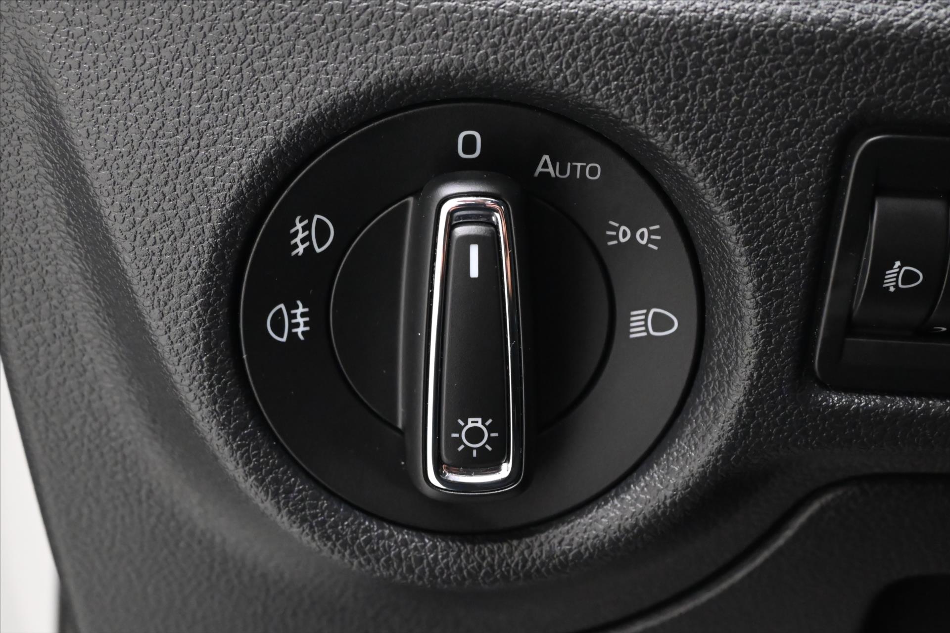 Main photo of the car Skoda Scala 1.0 TSI 81 kW DSG Ambition Warranty up to 5 years (26)