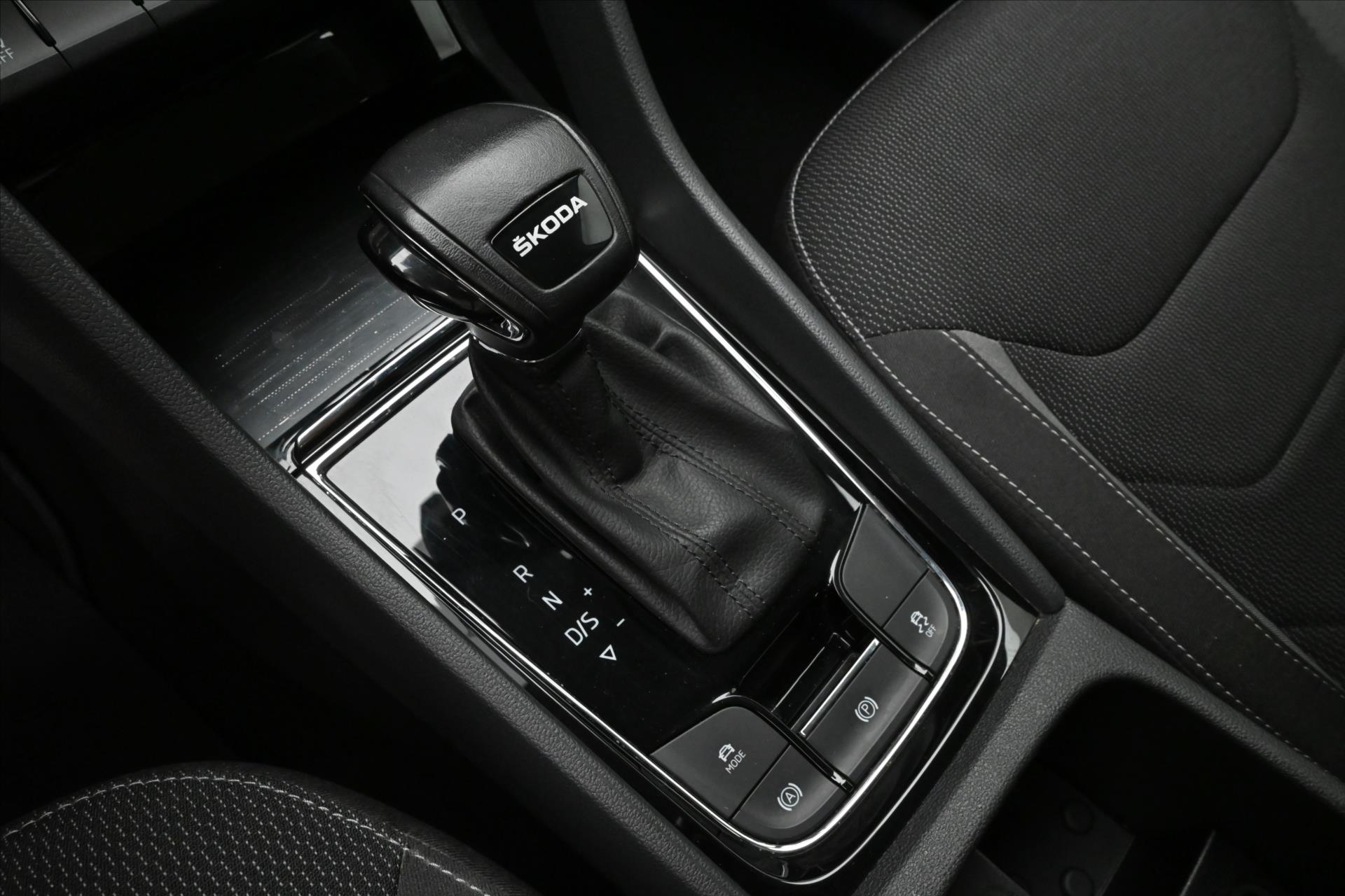 Hlavní fotografie vozu Škoda Kodiaq 2,0 TDI 110 kW DSG Ambition 7míst Záruka až 5 let (24)
