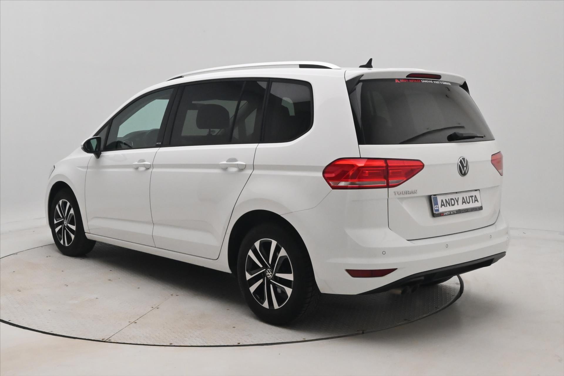 Hlavní fotografie vozu Volkswagen Touran 2,0 TDI 110kWTAŽNÉ LED Záruka až 5 let (8)