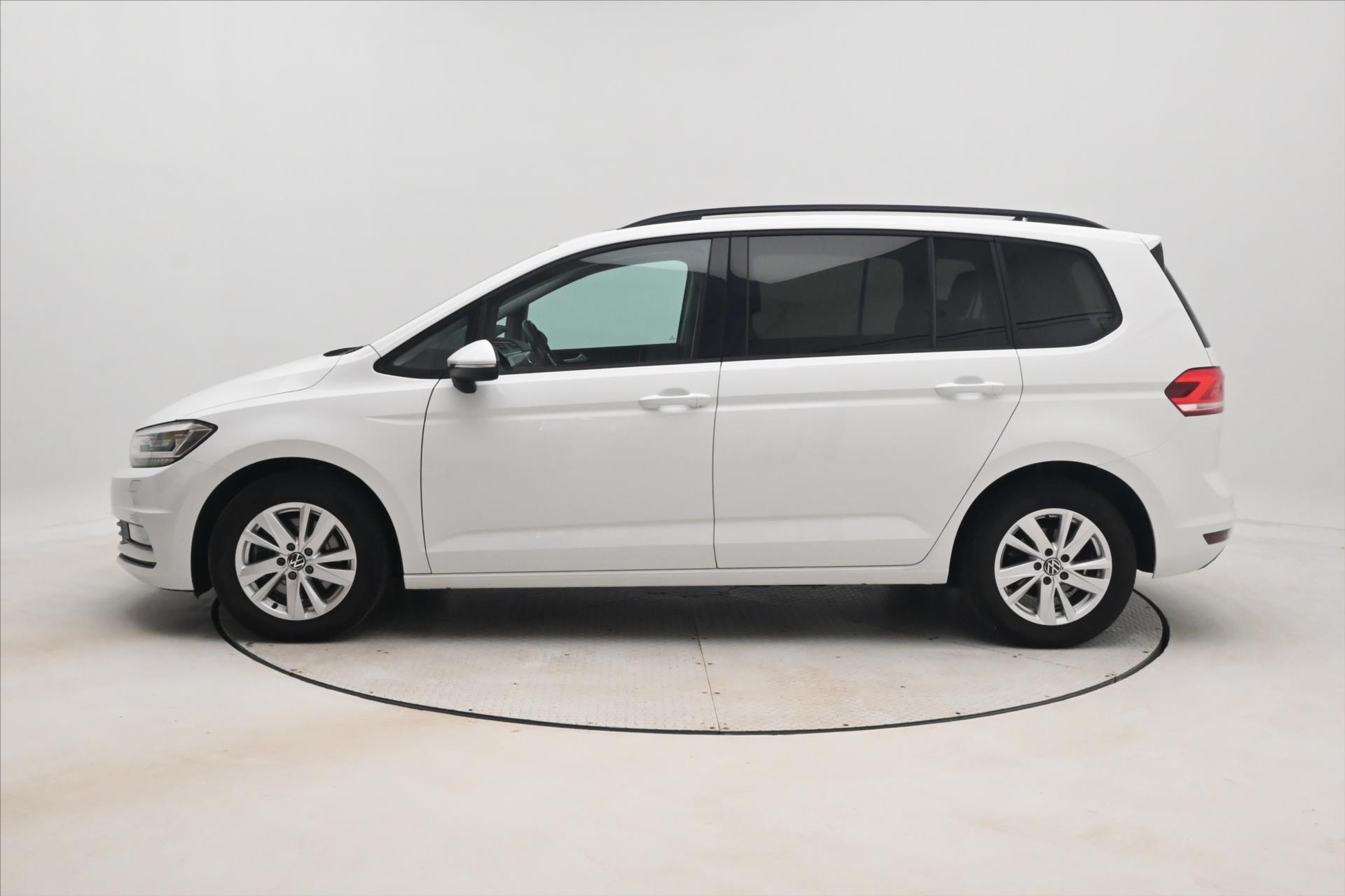 Hlavní fotografie vozu Volkswagen Touran 2,0 TDI 110kW DSG COMFORT Záruka až 5 let (8)