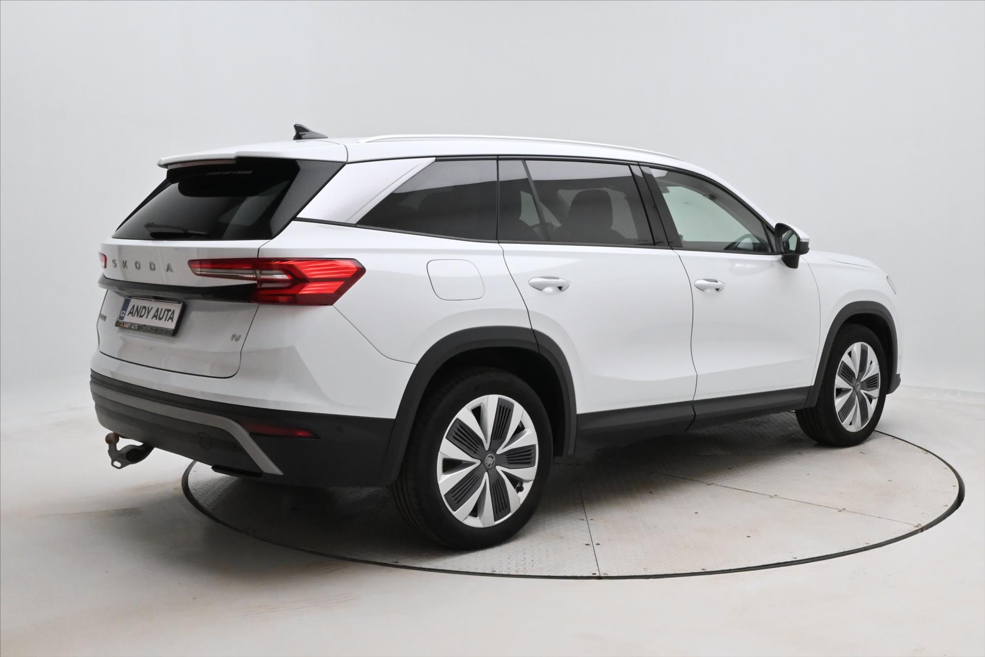 Hlavní fotografie vozu Škoda Kodiaq 1,5 TSI iV 150kW DSG Selection Záruka až 5 let (5)