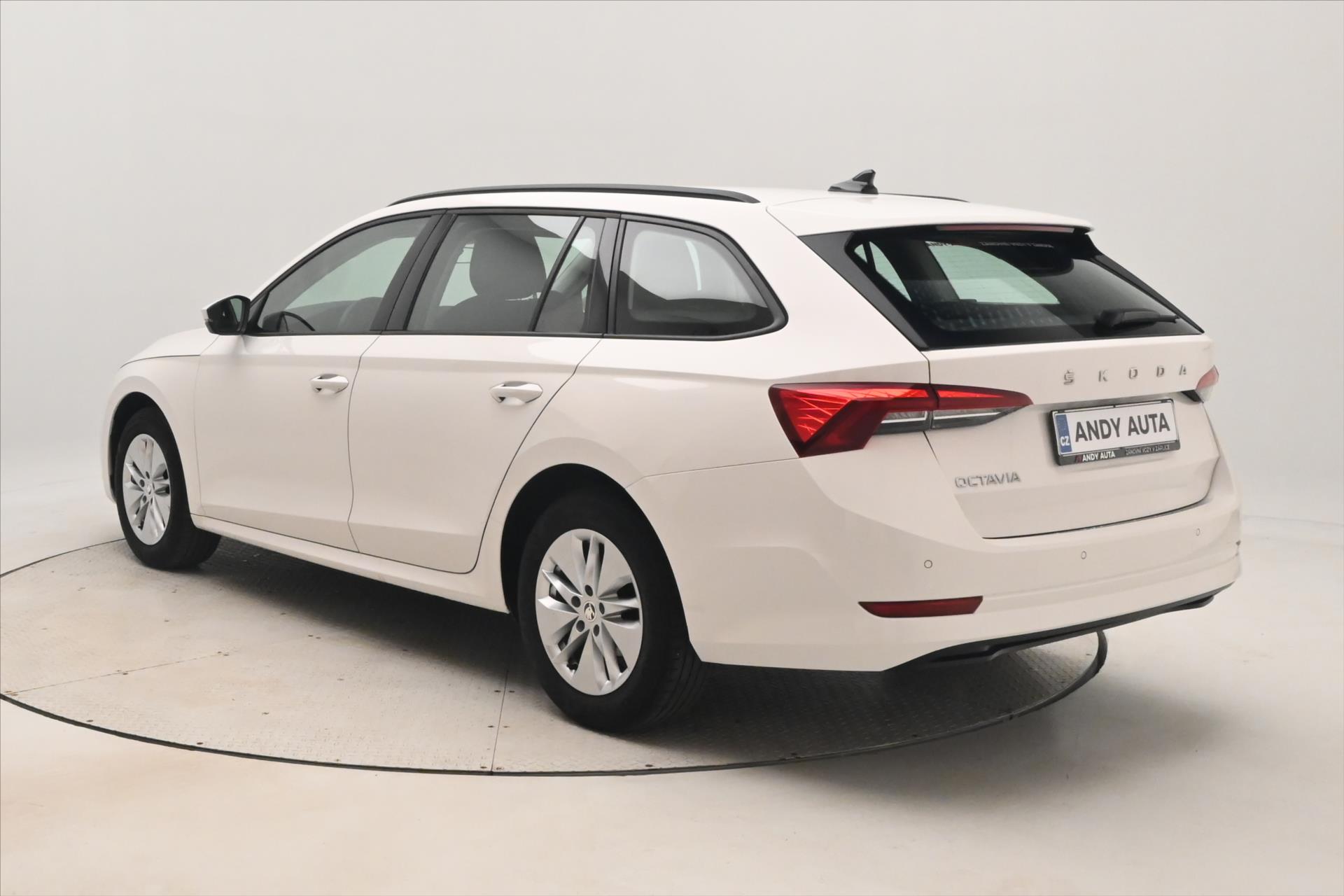 Main photo of the car Skoda Octavia 2,0 TDI 110kW DSG Ambition Záruka až 5 let (8)
