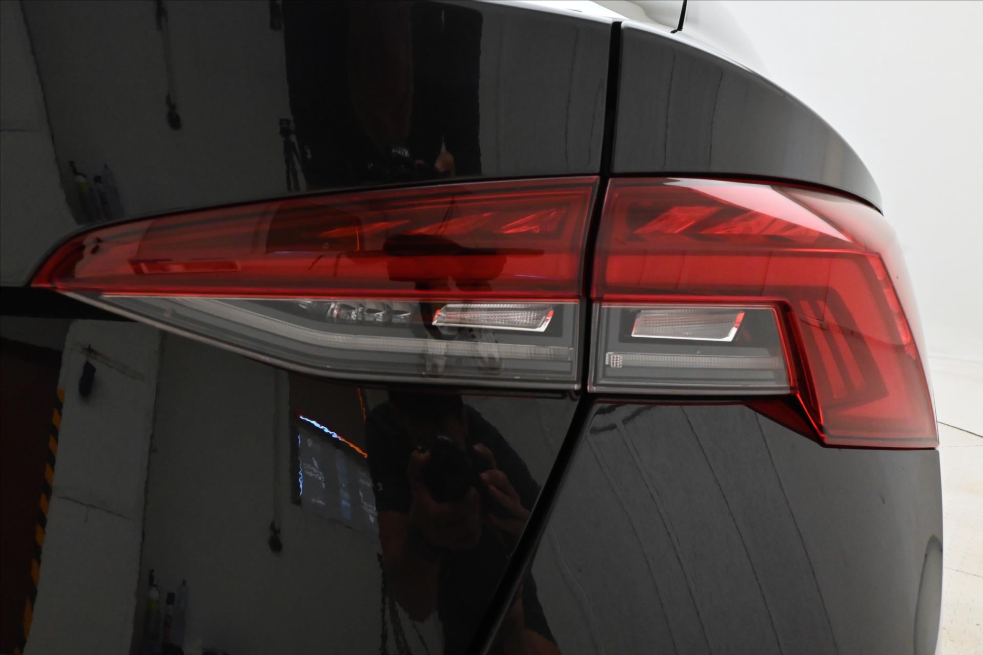 Hlavní fotografie vozu Škoda Octavia 2,0 TDI 110kW DSG Style Záruka až 5 let (30)