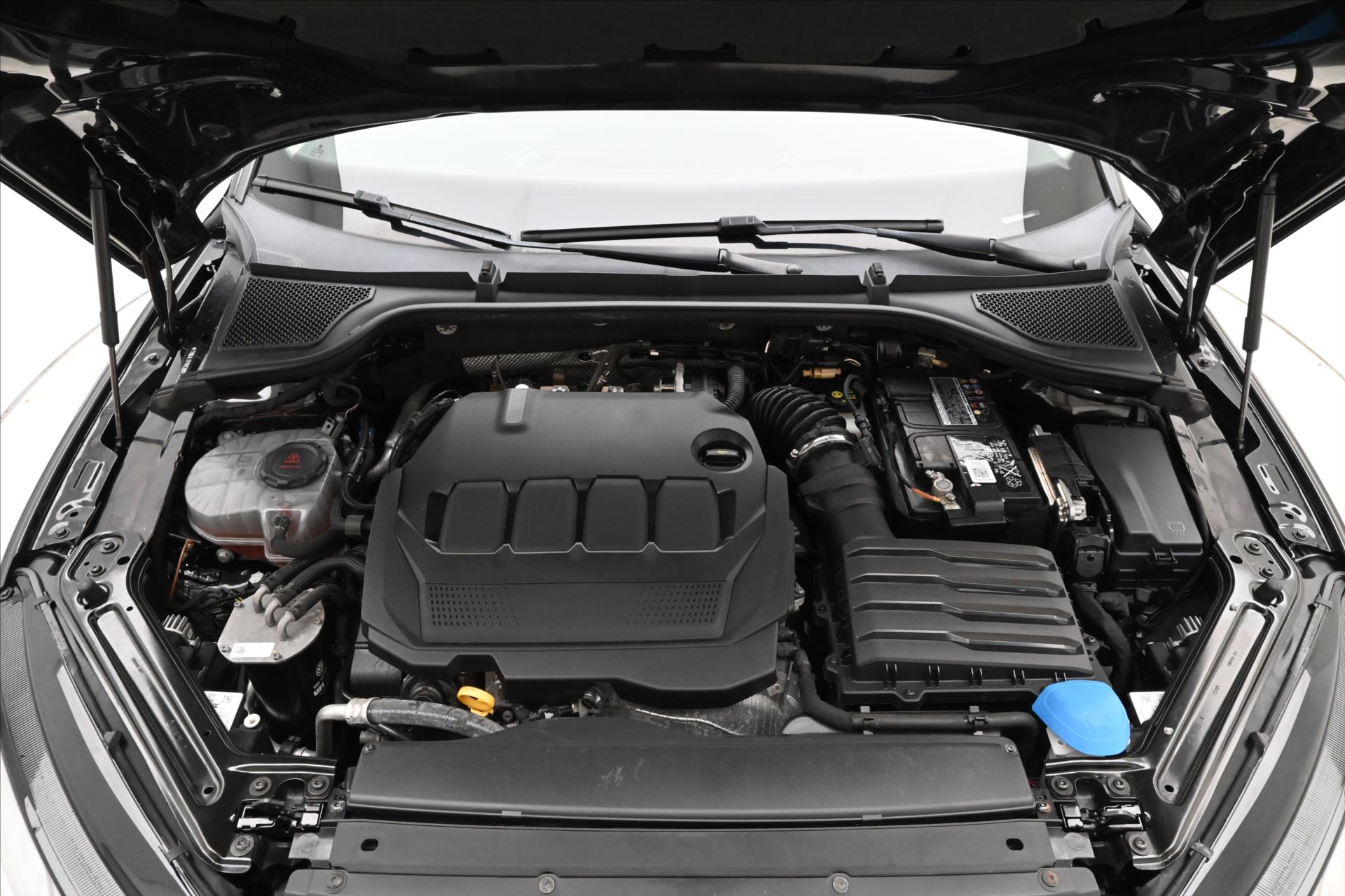 Hlavní fotografie vozu Škoda Octavia 2,0 TDI 110kW DSG Style Záruka až 5 let (9)
