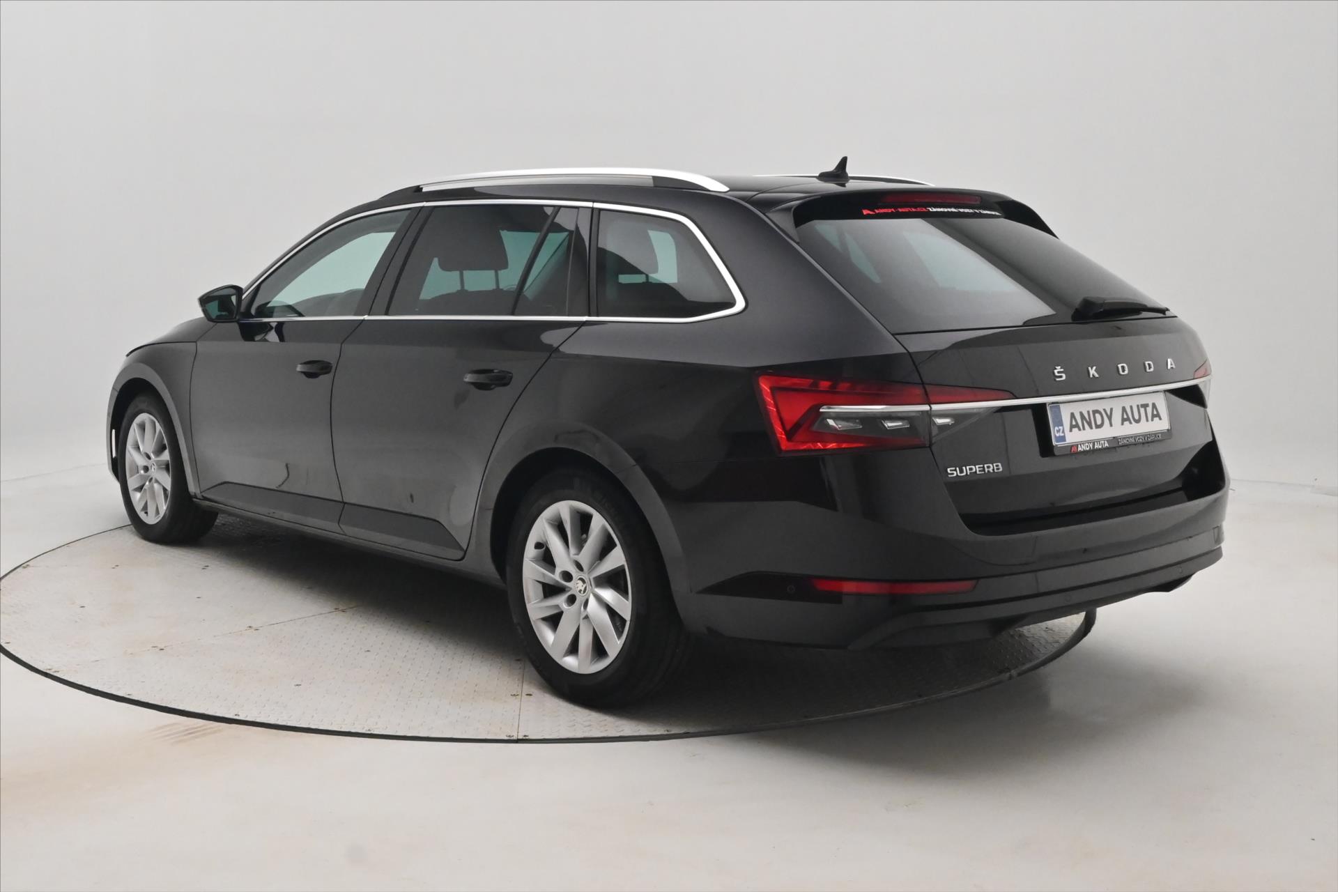 Hlavní fotografie vozu Škoda Superb 2,0 TDI 110kW DSG Style Záruka až 5 let (7)