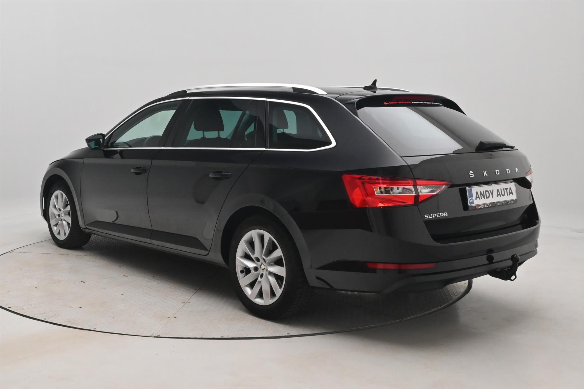 Hlavní fotografie vozu Škoda Superb 1,5 TSI 110 kW DSG Business Záruka až 5 let (7)