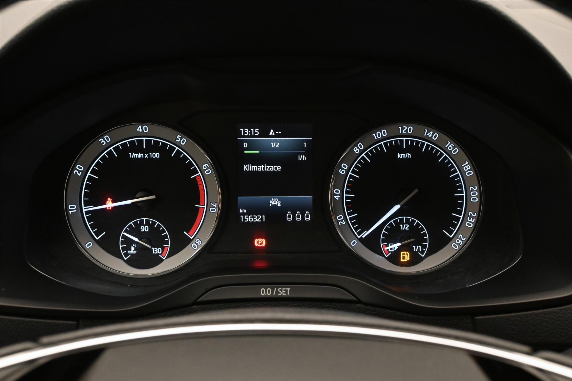 Hlavní fotografie vozu Škoda Karoq 1,5 TSI 110kW Business Záruka až 5 let (16)