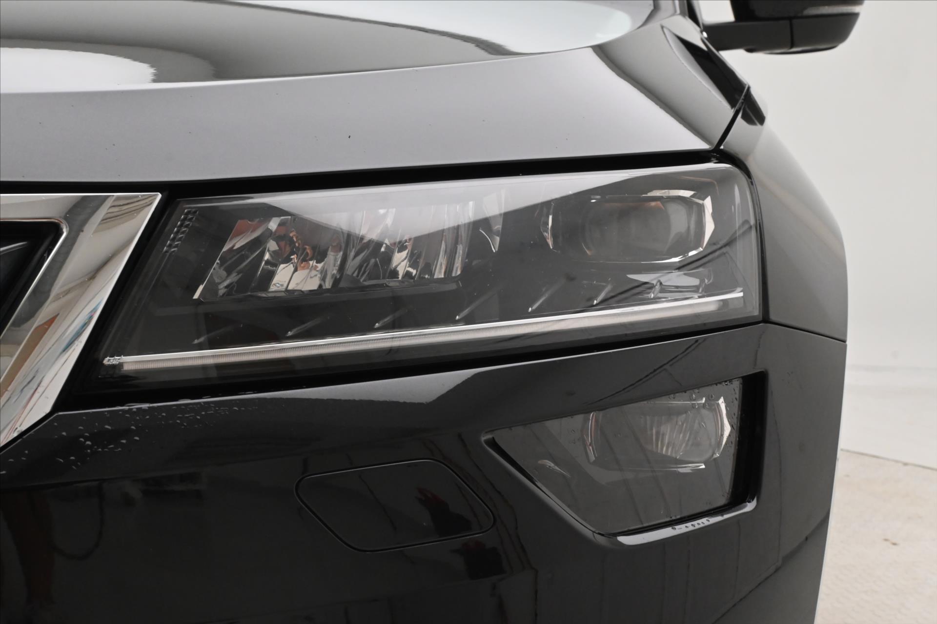 Hlavní fotografie vozu Škoda Karoq 1,5 TSI 110kW Business Záruka až 5 let (29)