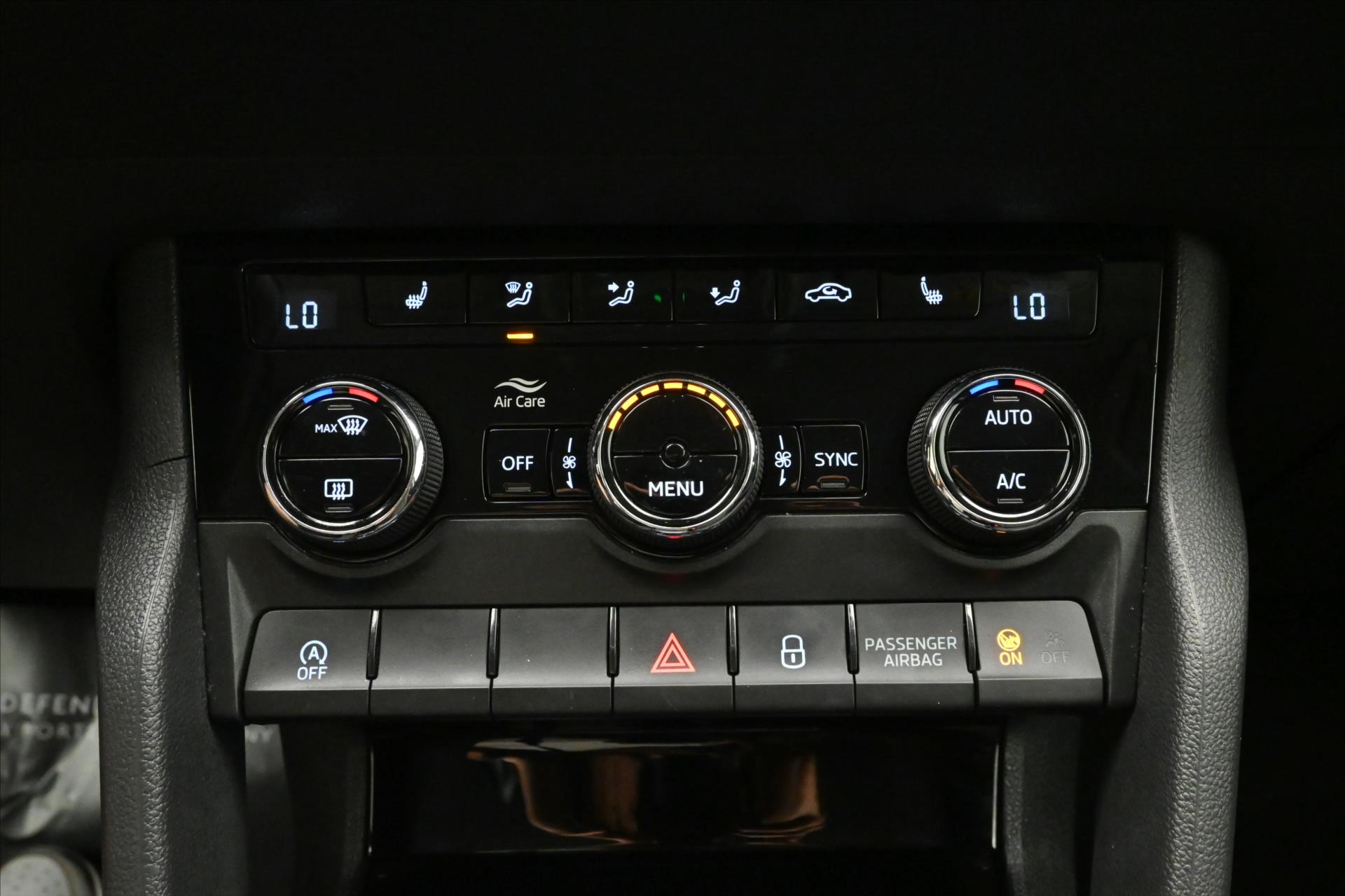 Hlavní fotografie vozu Škoda Karoq 1,5 TSI 110kW DSG Style Záruka až 5 let (20)