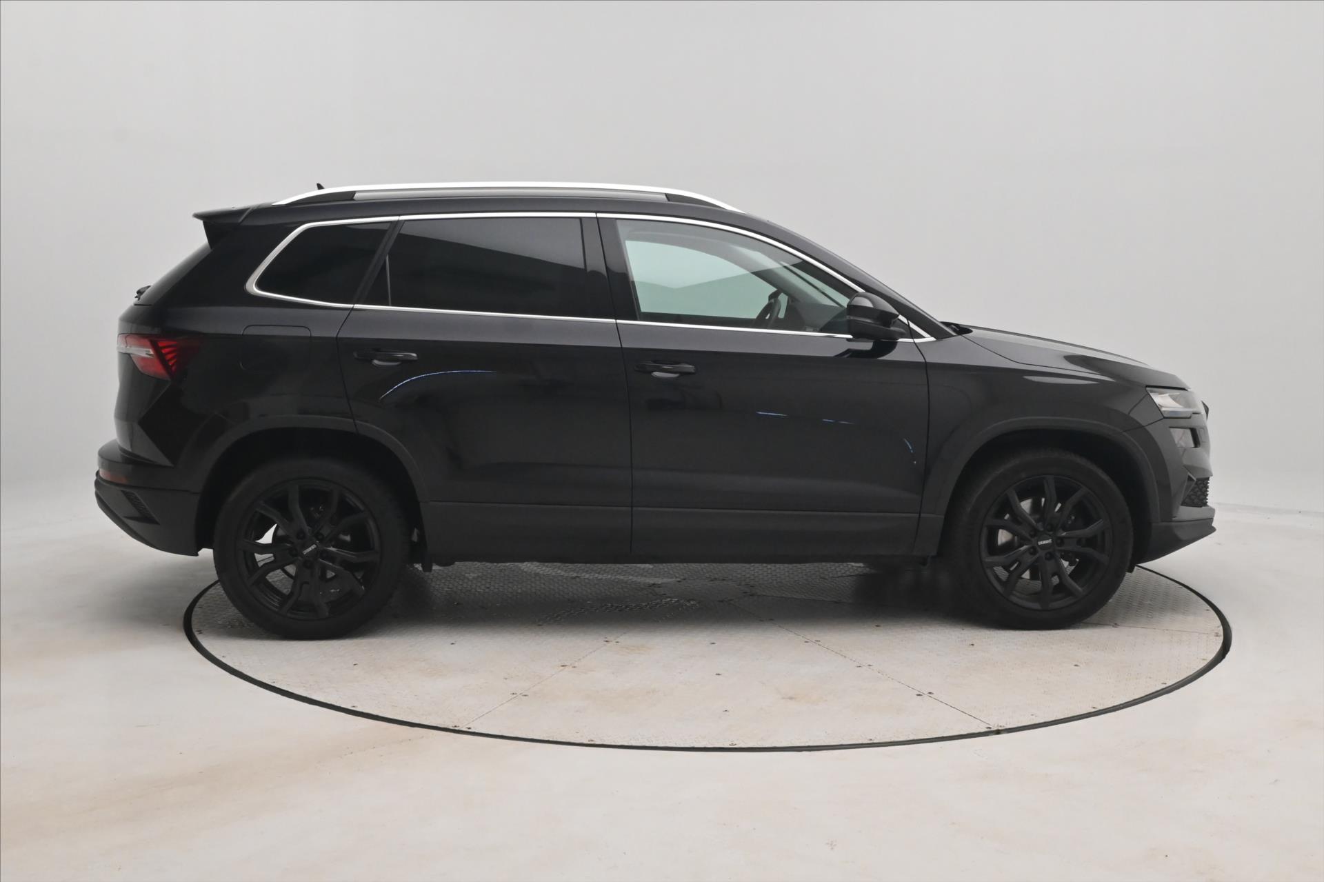 Hlavní fotografie vozu Škoda Karoq 1,5 TSI 110kW DSG Style Záruka až 5 let (4)