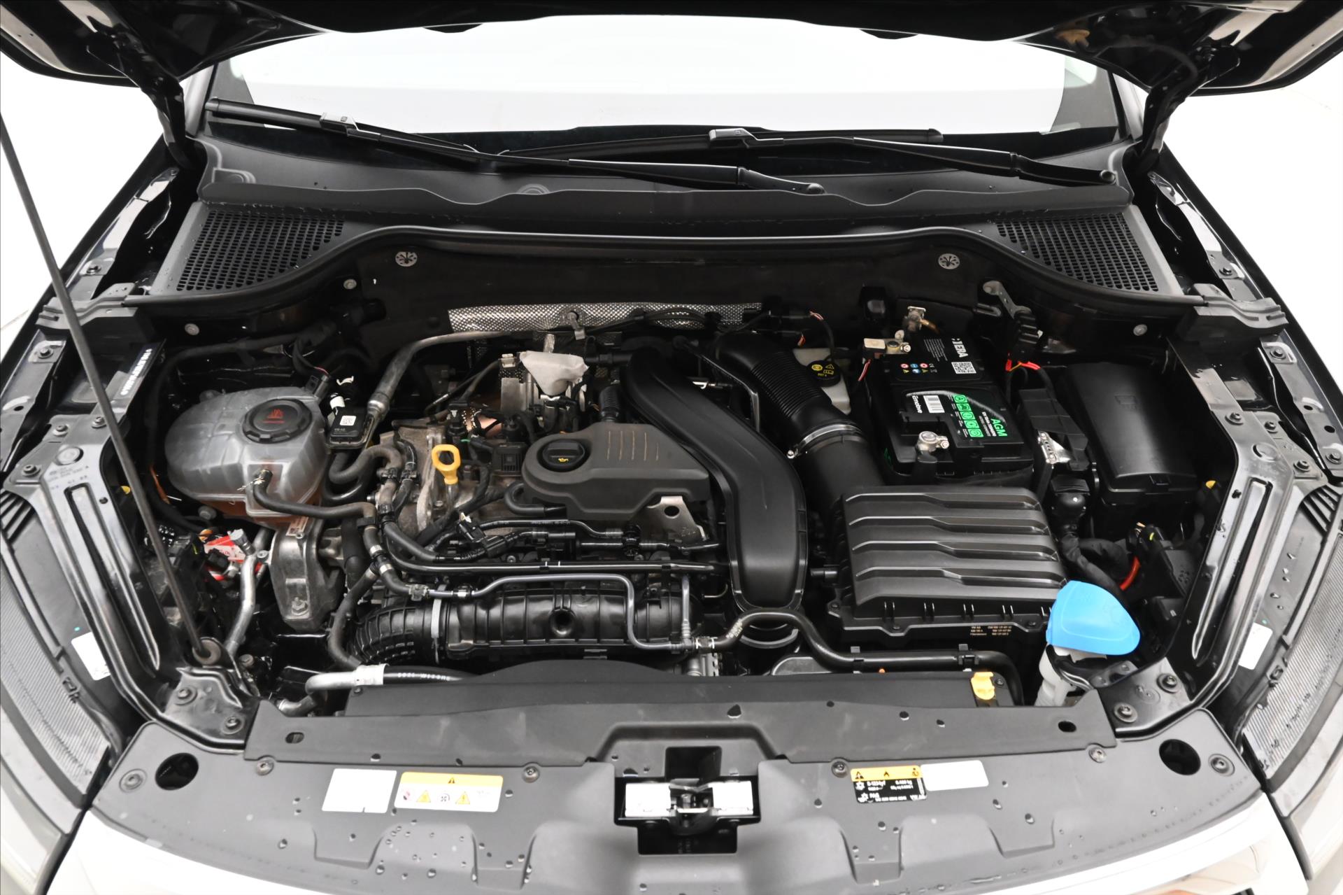 Hlavní fotografie vozu Škoda Karoq 1,5 TSI 110kW DSG Style Záruka až 5 let (9)