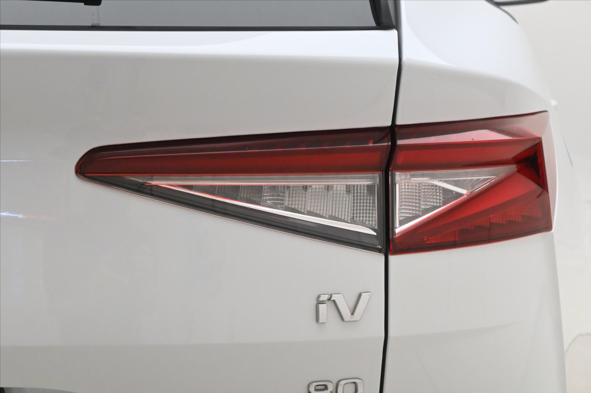 Main photo of the car Skoda Enyaq iV 80 150kW 82kWh Warranty up to 3 years (30)