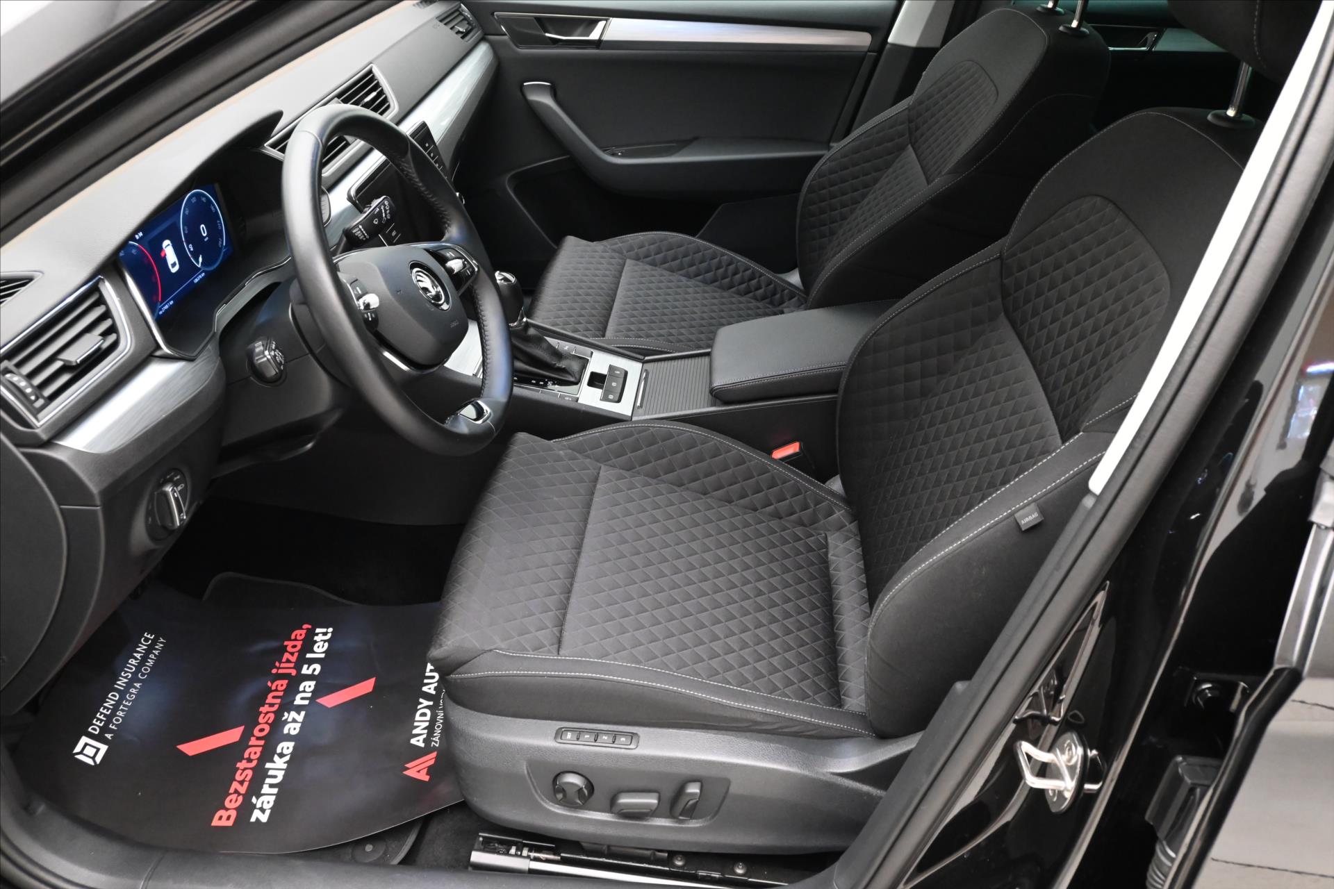Hlavní fotografie vozu Škoda Superb 2,0 TDI 110kW DSG Clever Záruka až 5 let (14)