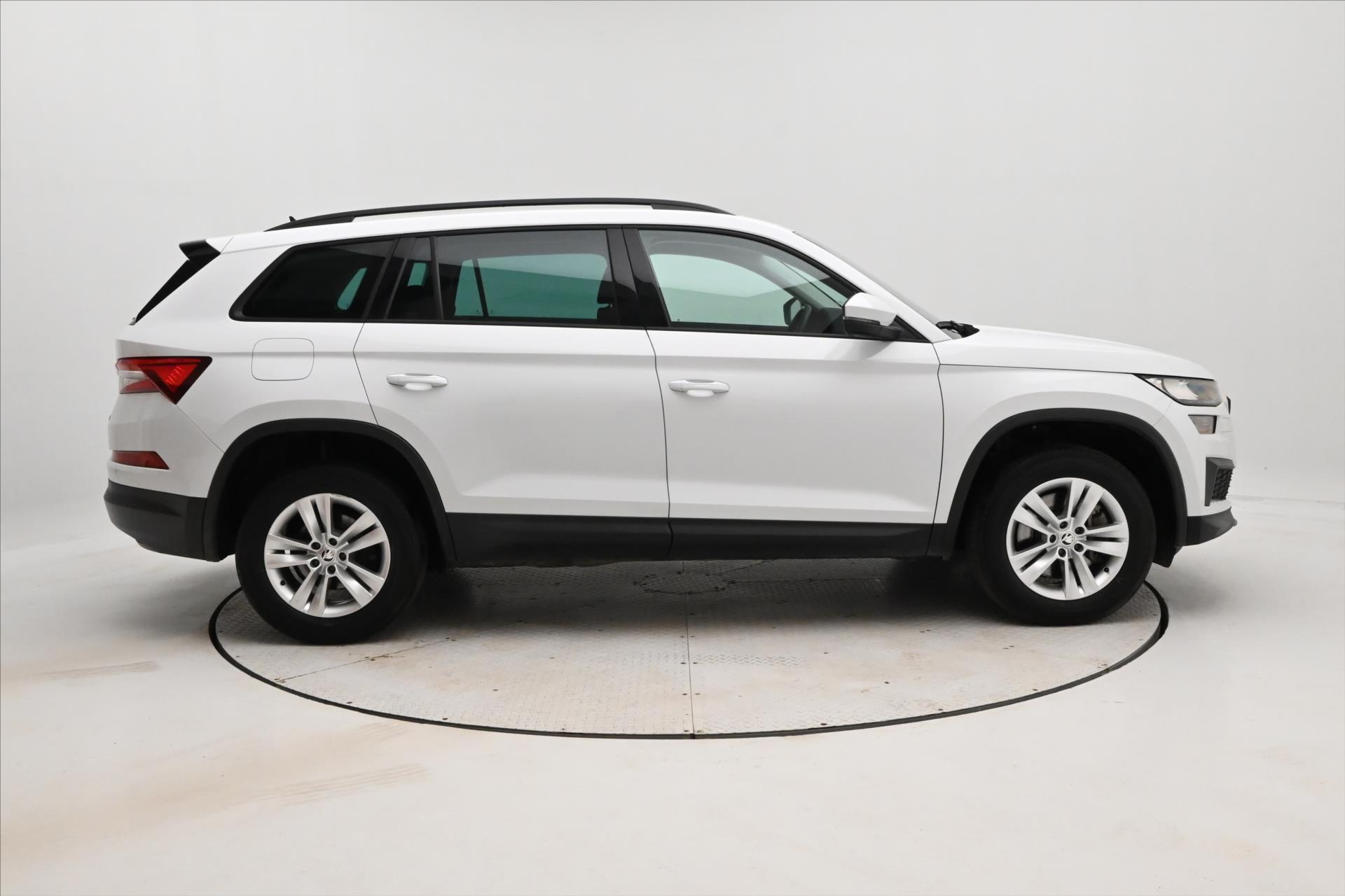 Main photo of the car Skoda Kodiaq 2,0 TDI 110kW DSG 4x4 TAŽNÉ Záruka až 5 let (4)