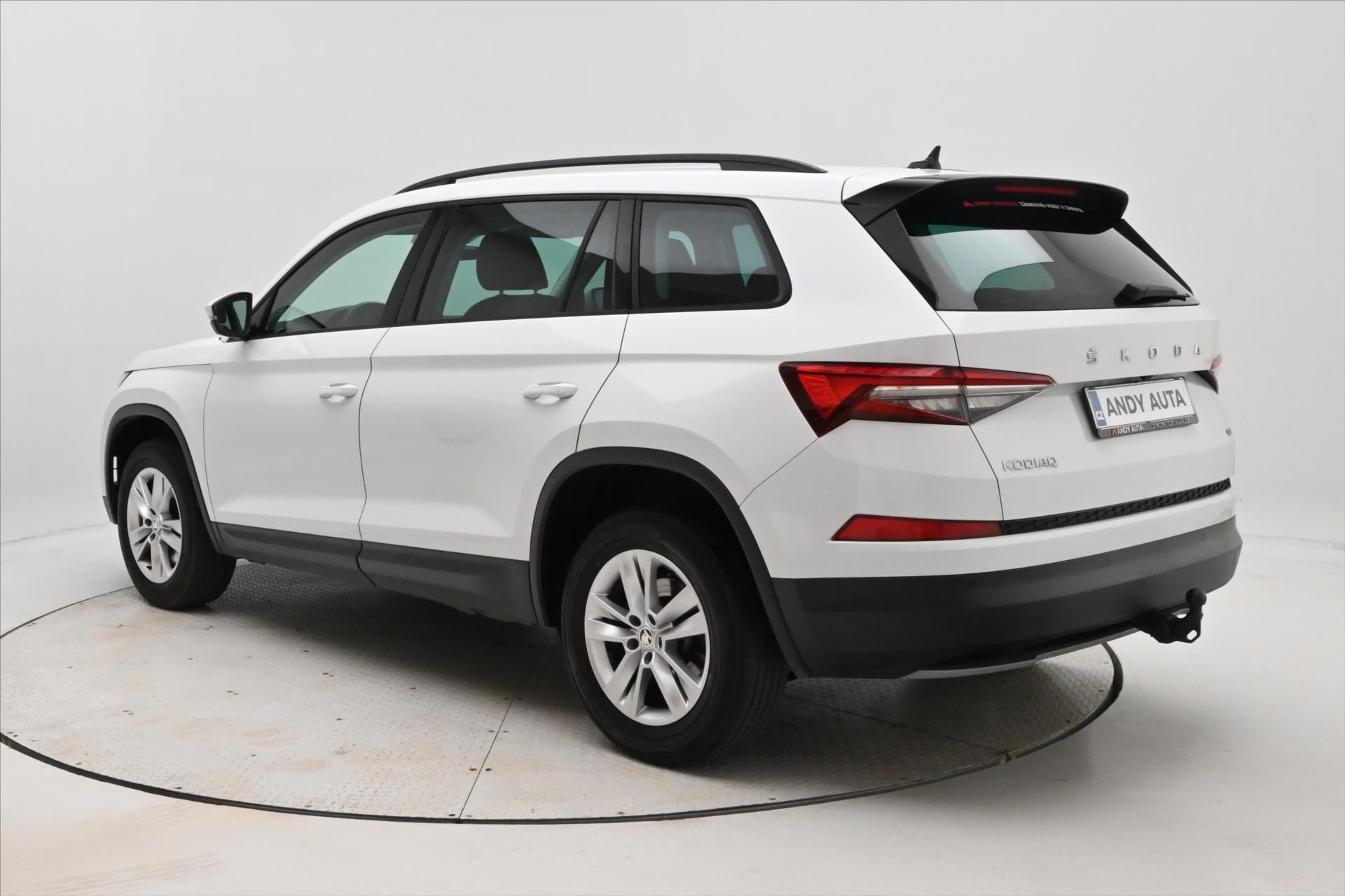 Hlavní fotografie vozu Škoda Kodiaq 2,0 TDI 110kW DSG 4x4 TAŽNÉ Záruka až 5 let (8)