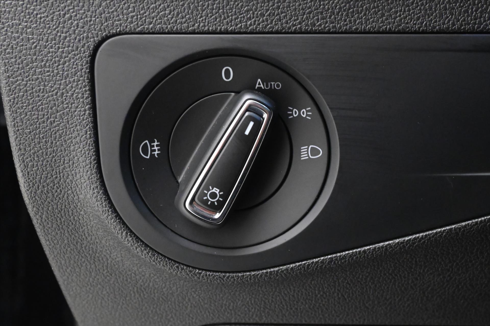 Hlavní fotografie vozu Volkswagen Tiguan 2,0 TDI 110kW DSG Life Záruka až 5 let (27)