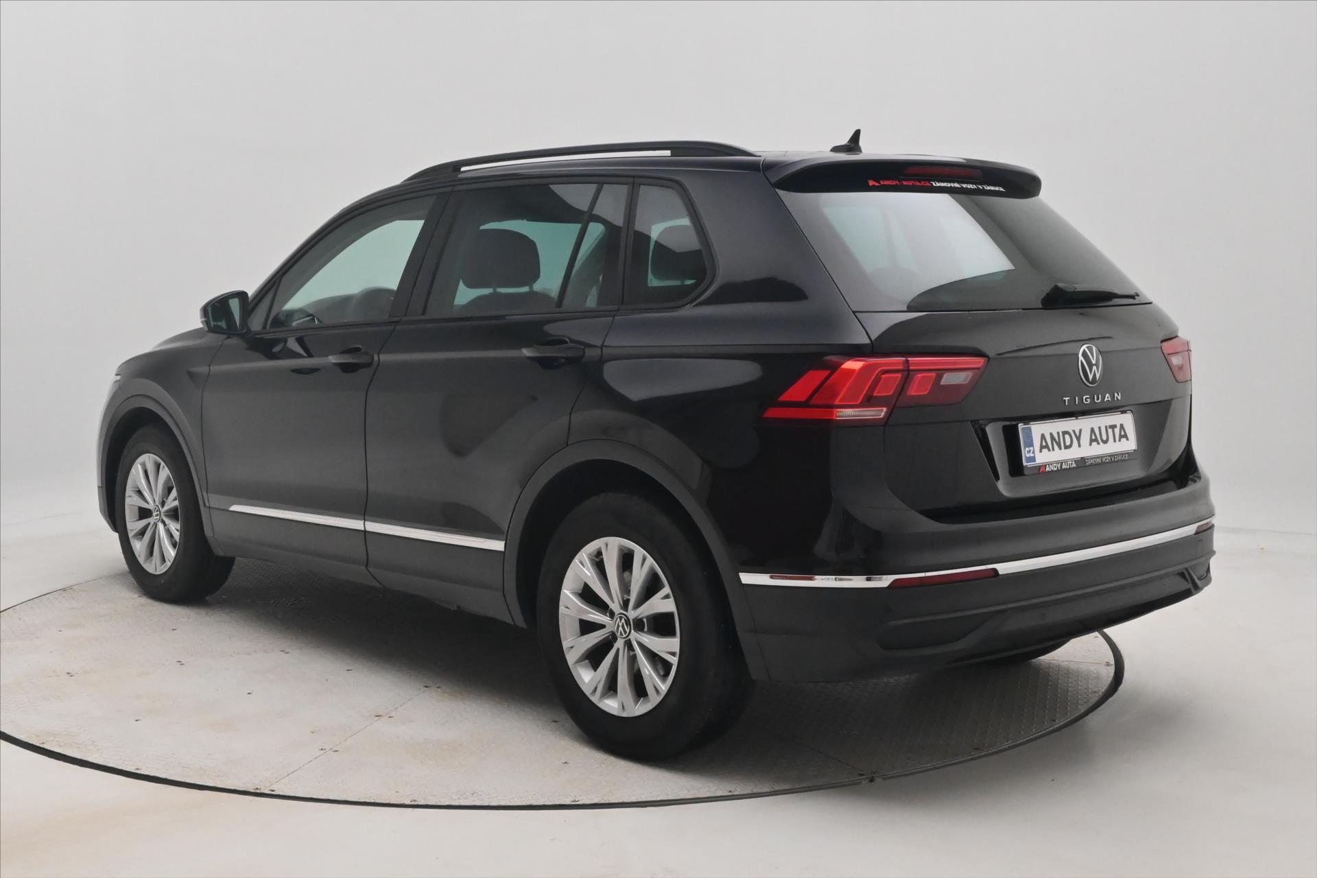 Hlavní fotografie vozu Volkswagen Tiguan 2,0 TDI 110kW DSG Life Záruka až 5 let (7)