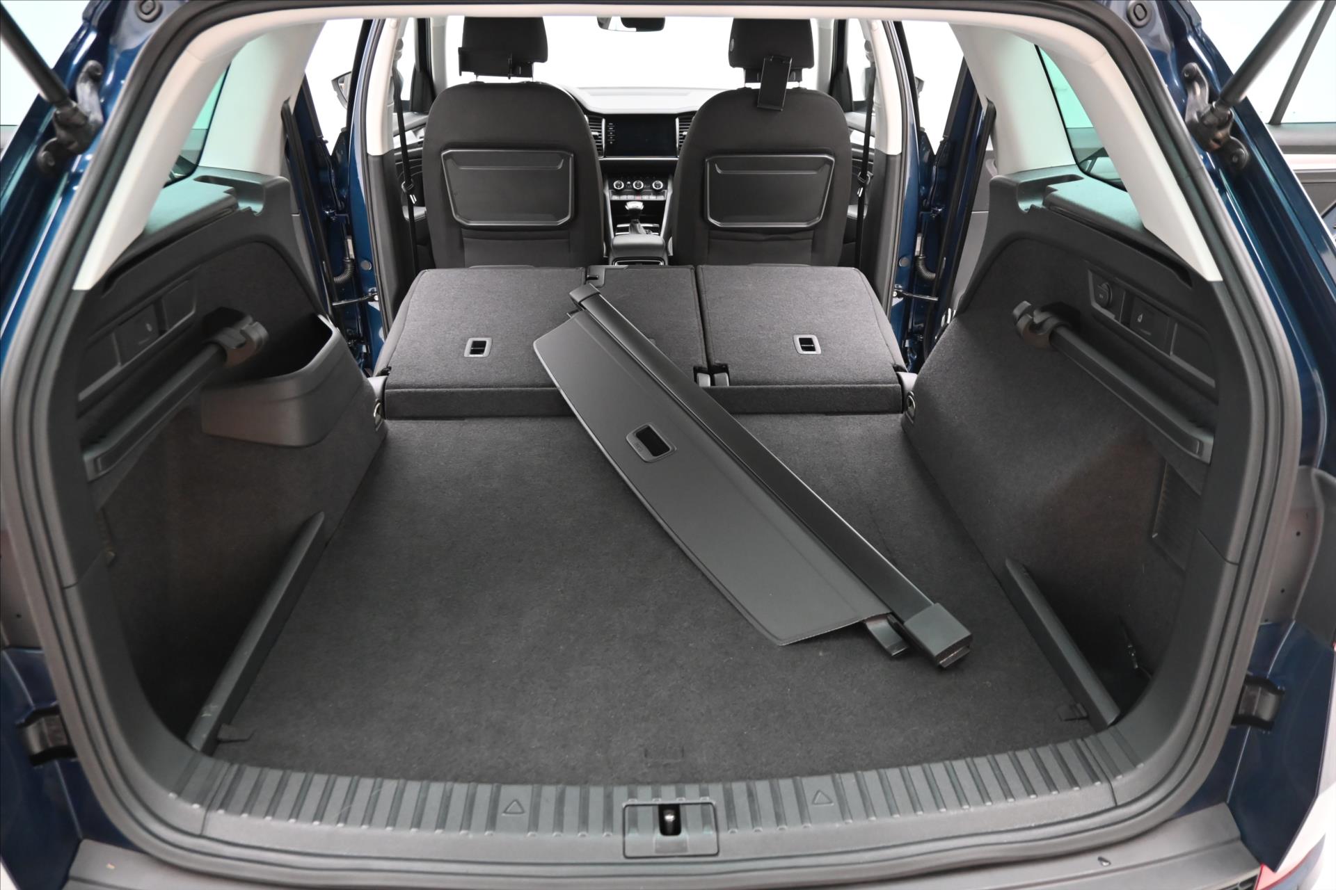 Main photo of the car Skoda Kodiaq 2.0 TDI 110kW DSG 4x4 Navi Warranty up to 5 years (11)