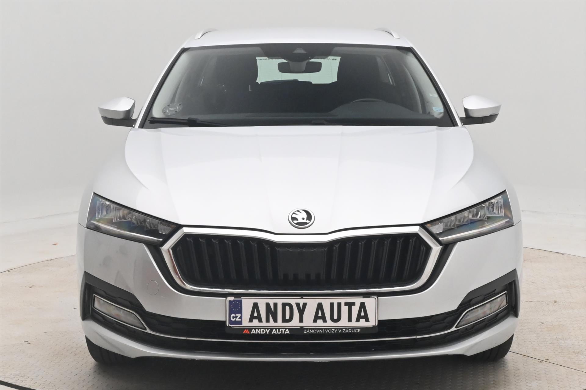 Hlavní fotografie vozu Škoda Octavia 2,0 TDI 110kW DSG Style Záruka až 5 let (3)