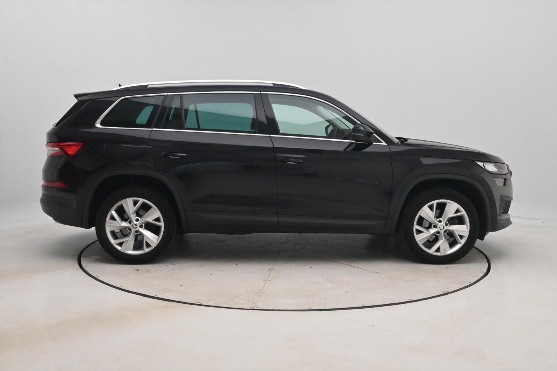 Main photo of the car Skoda Kodiaq 2.0 TDI 110 kW DSG Style Warranty up to 5 years (4)
