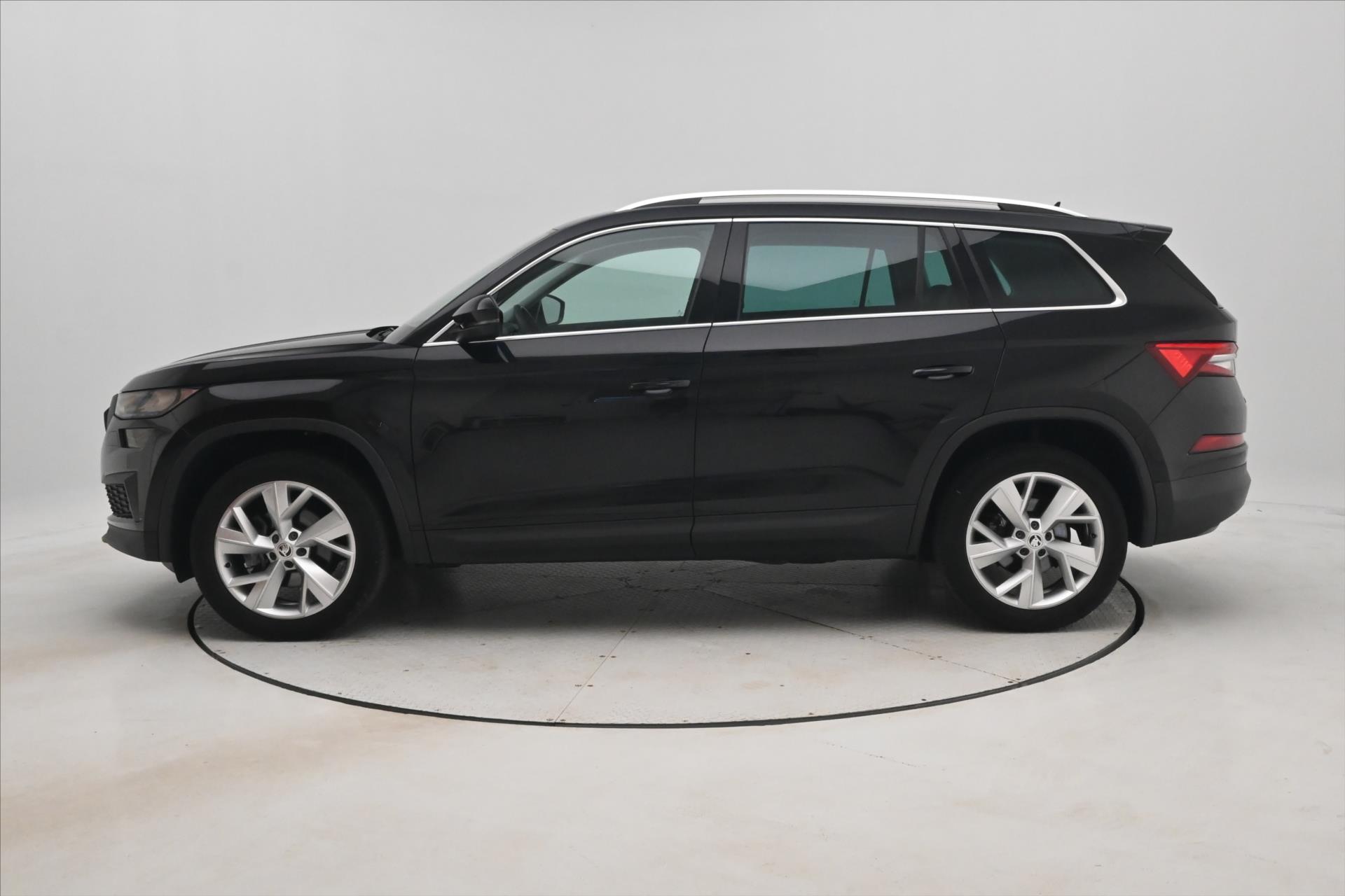 Main photo of the car Skoda Kodiaq 2.0 TDI 110 kW DSG Style Warranty up to 5 years (8)