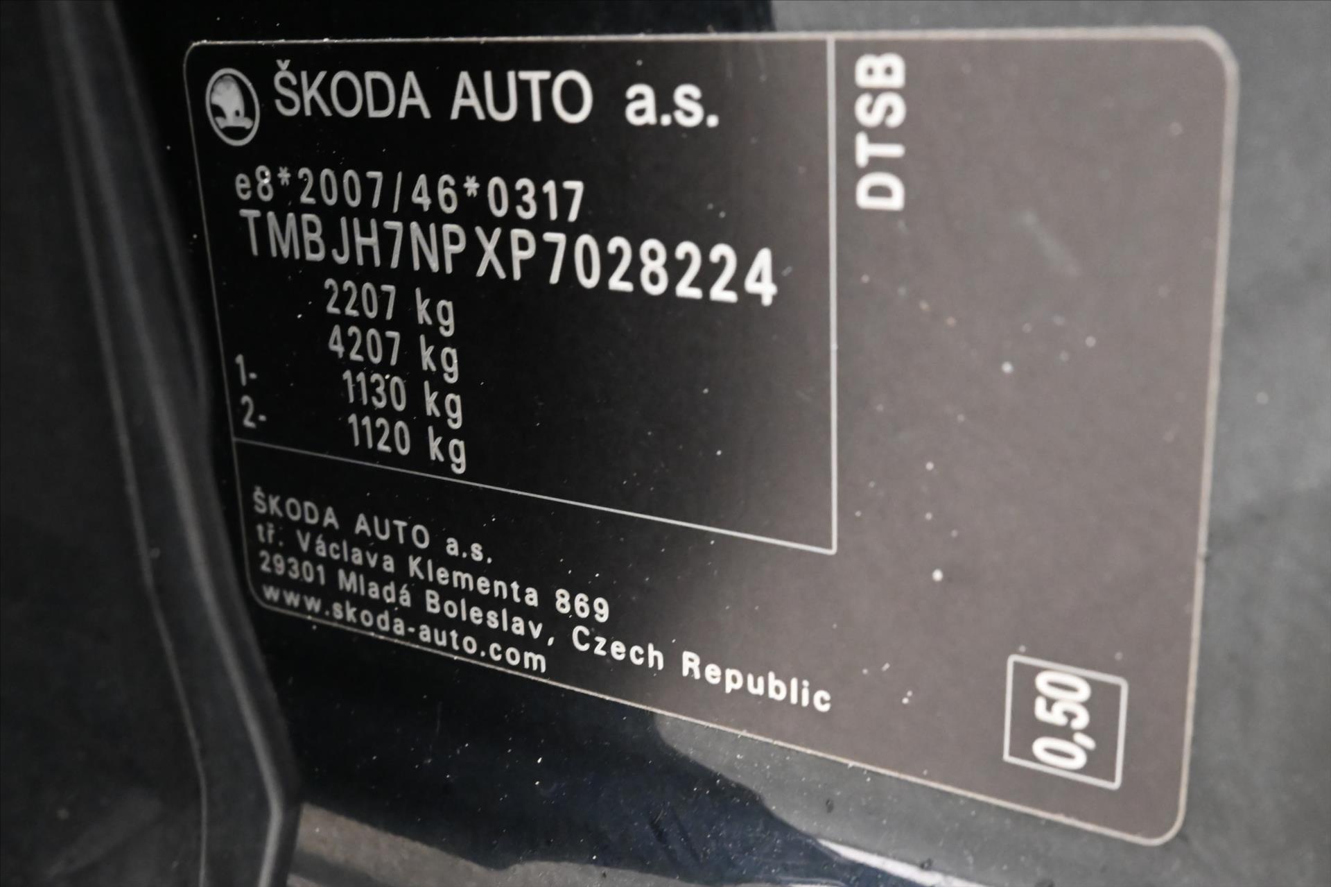 Main photo of the car Skoda Superb 2.0 TDI 110kW DSG Style Warranty up to 5 years (12)
