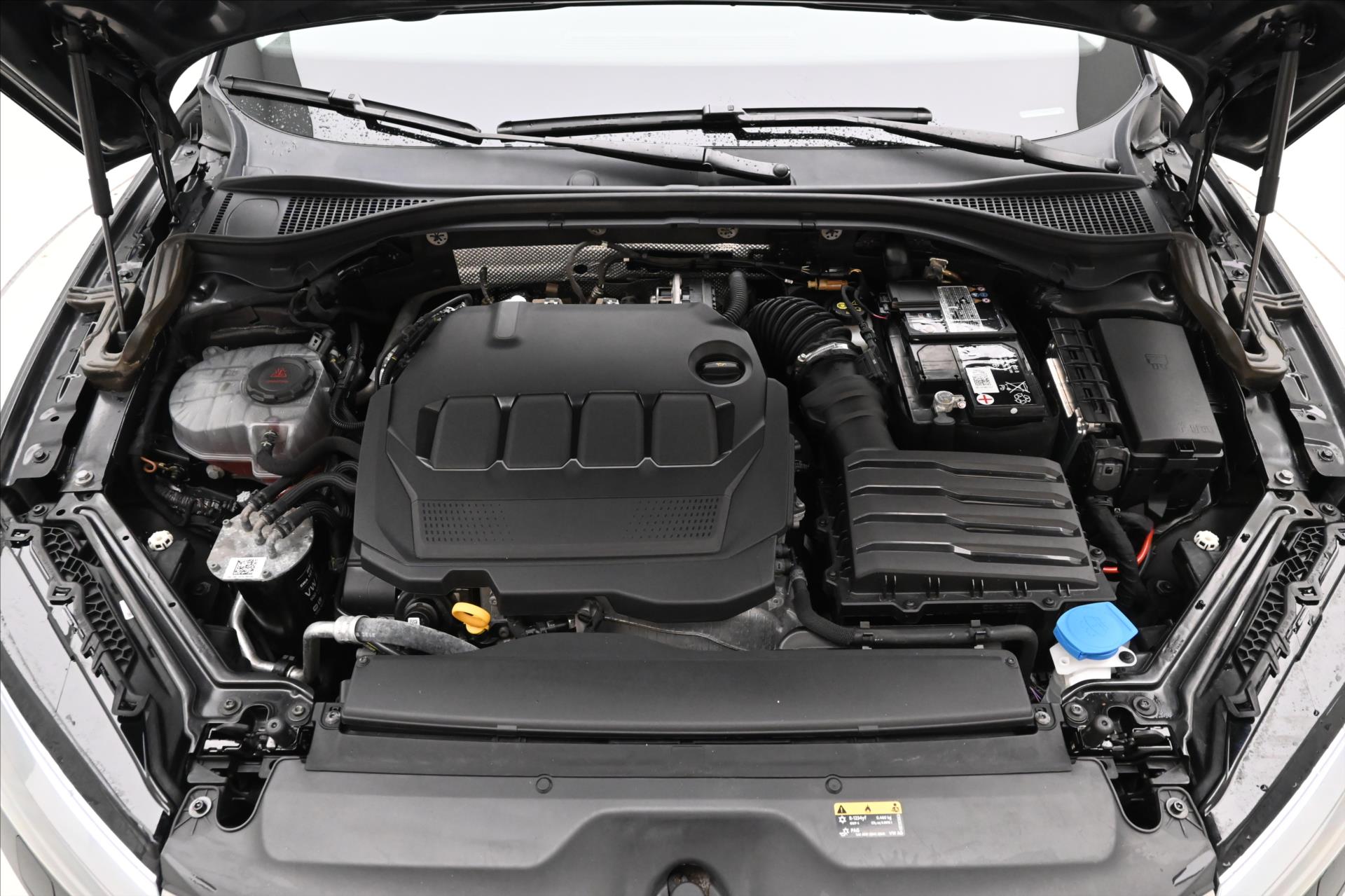 Main photo of the car Skoda Superb 2.0 TDI 110kW DSG Style Warranty up to 5 years (9)