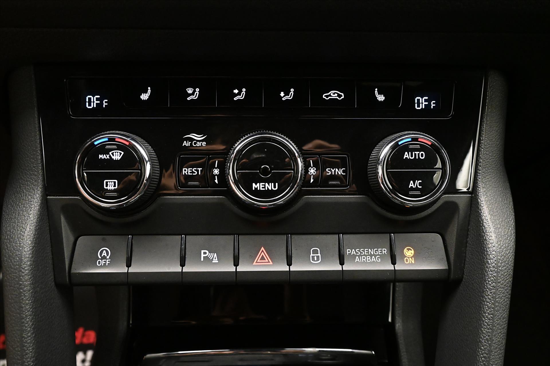 Main photo of the car Skoda Kodiaq 2,0 TDI 110KW DSG Sportline Záruka až 5 let (21)