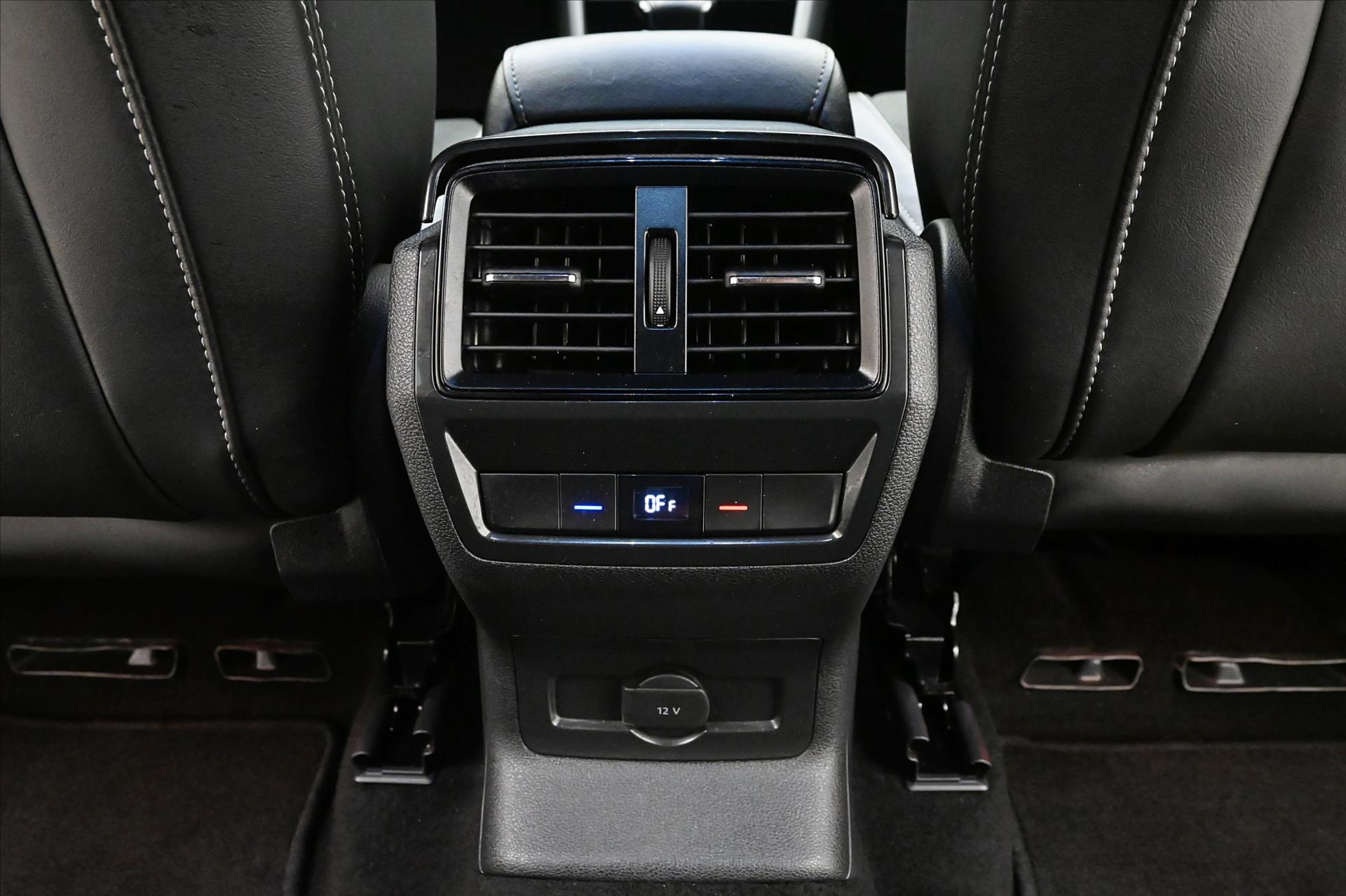 Main photo of the car Skoda Kodiaq 2,0 TDI 110KW DSG Sportline Záruka až 5 let (22)