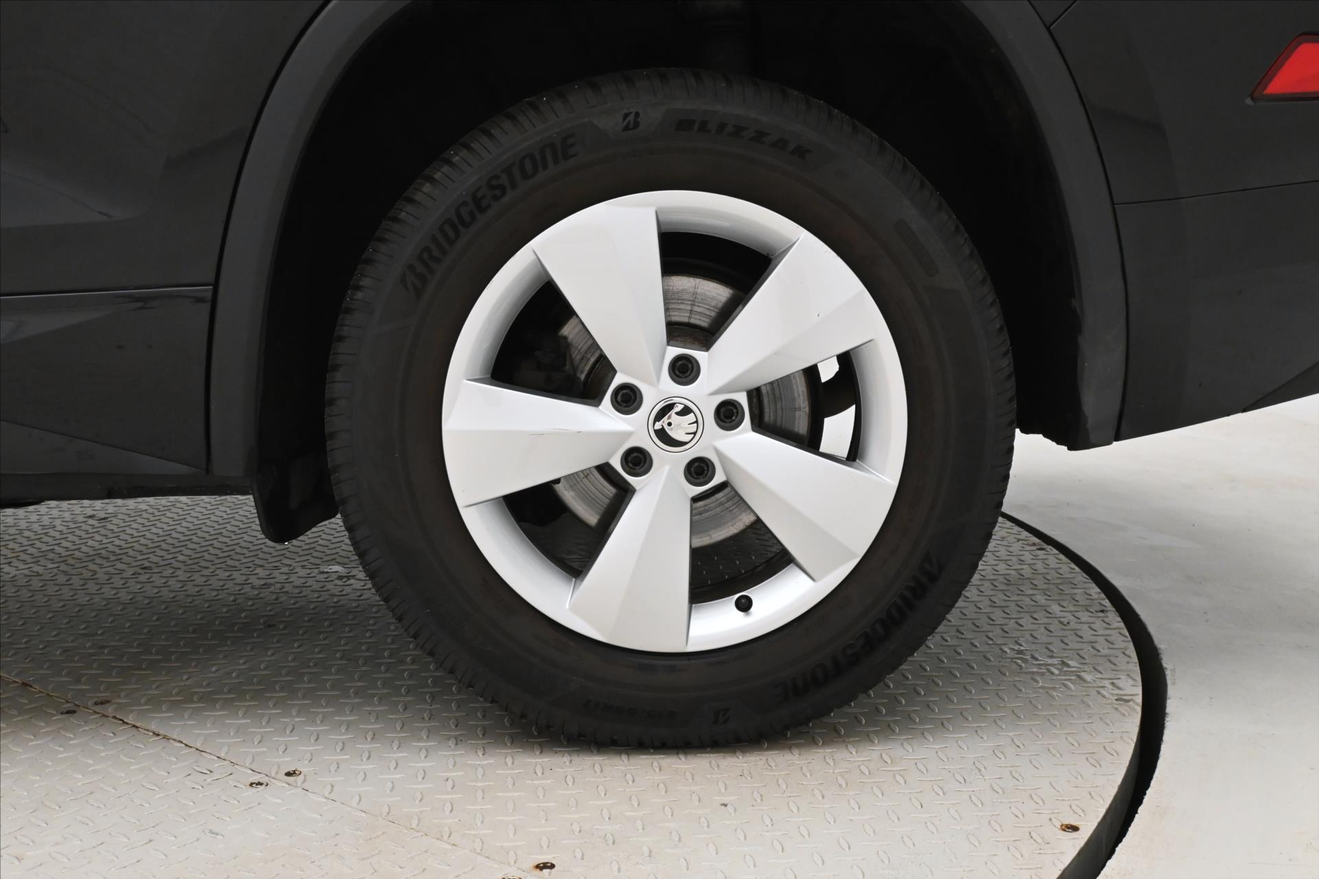 Main photo of the car Skoda Kodiaq 2,0 TDI 110KW DSG Sportline Záruka až 5 let (32)