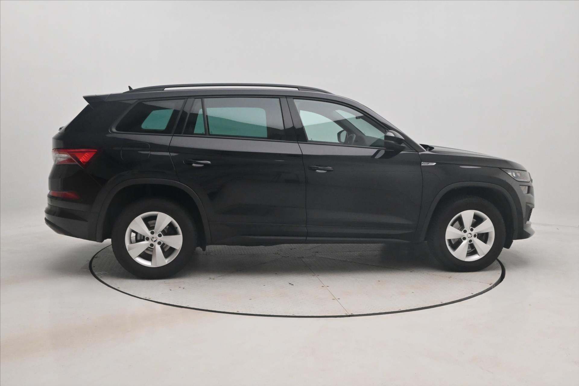 Main photo of the car Skoda Kodiaq 2,0 TDI 110KW DSG Sportline Záruka až 5 let (5)