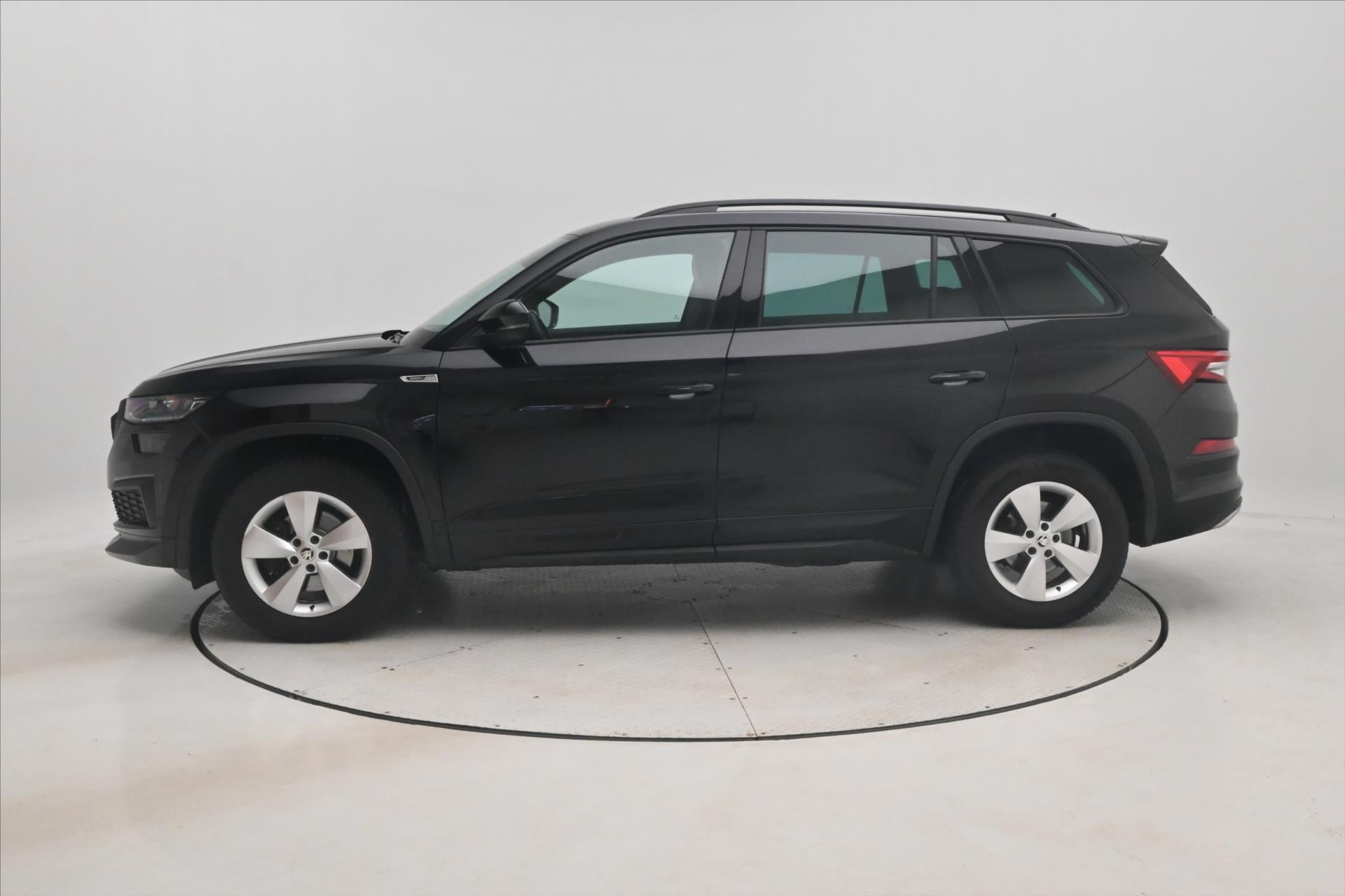 Main photo of the car Skoda Kodiaq 2,0 TDI 110KW DSG Sportline Záruka až 5 let (9)