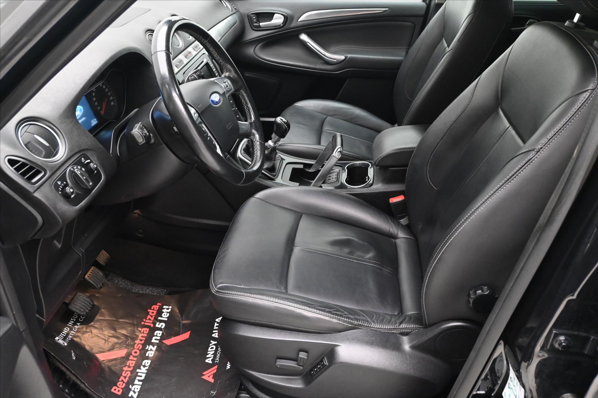 Main photo of the car Ford S-Max 2.0 TDCI 100 kW Titanium 7-seater Warranty up to 5 years (14)
