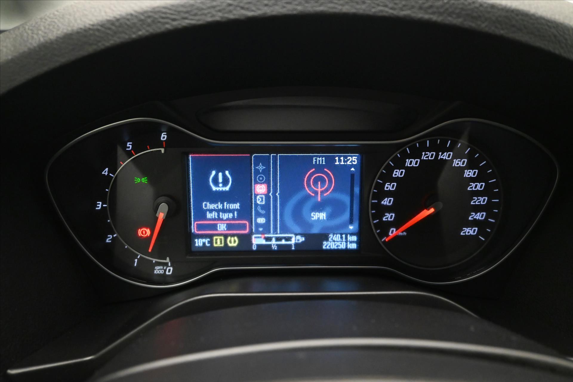 Main photo of the car Ford S-Max 2.0 TDCI 100 kW Titanium 7-seater Warranty up to 5 years (17)